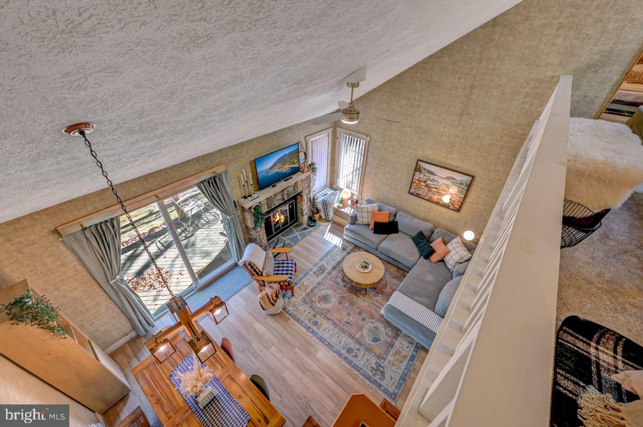 SNOW RIDGE VILLAGE - Residential