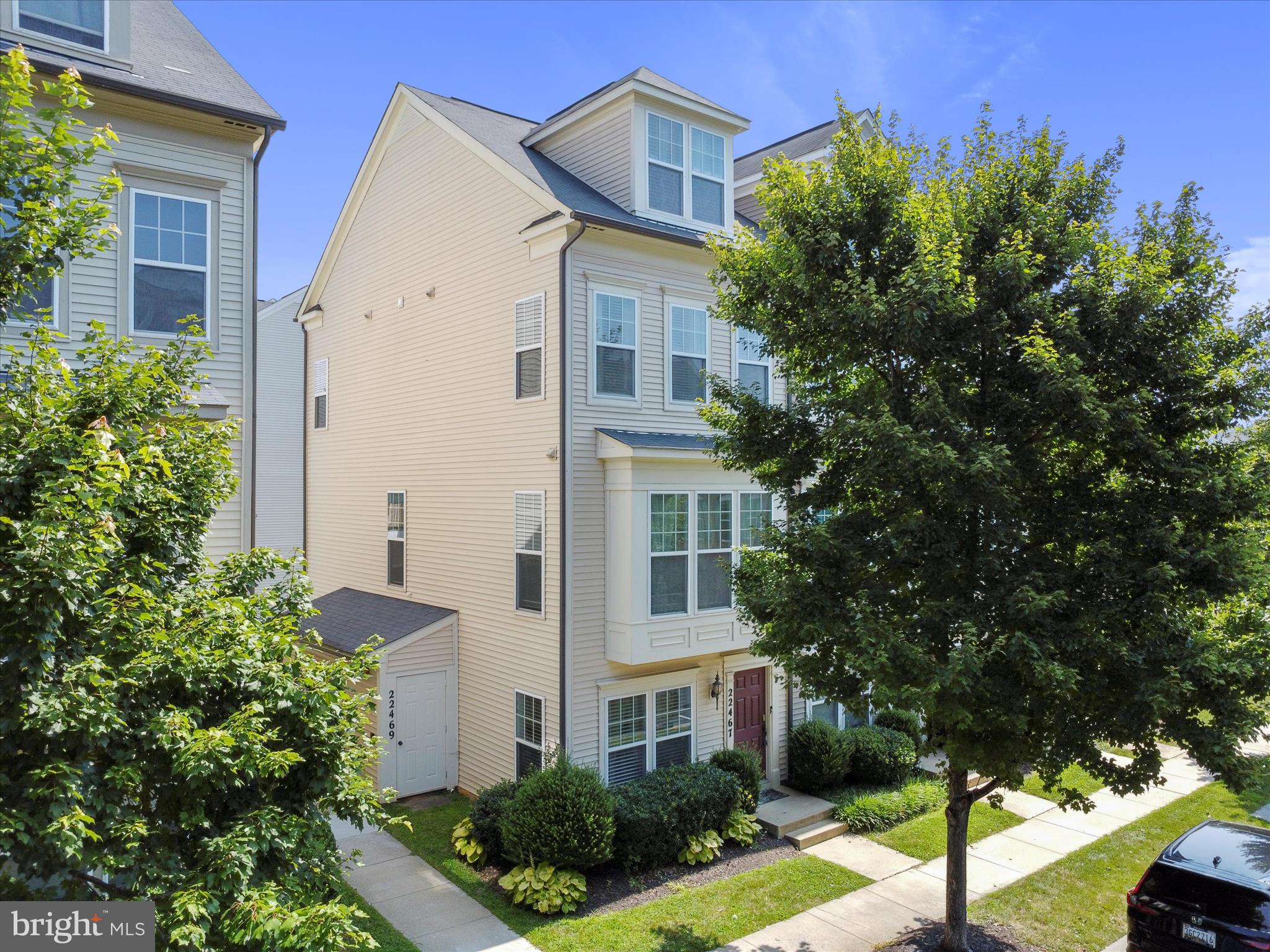 Just Reduced!!
Welcome home to this wonderful spacious townhome in Gallery Park! This inviting home offers hardwood floors on the main level, a half bath and a lovely large kitchen island featuring granite counters and newer backsplash along with stainless-steel appliances for all your cooking needs and a pantry for added storage. Upstairs you will find three bedrooms and three wonderfully updated full baths along with laundry area. Gallery Park offers a tranquil setting with mature landscapes, sidewalks, walking path and play area for you to enjoy the best days of summer. Convenient to shopping, restaurants and commuter routes.