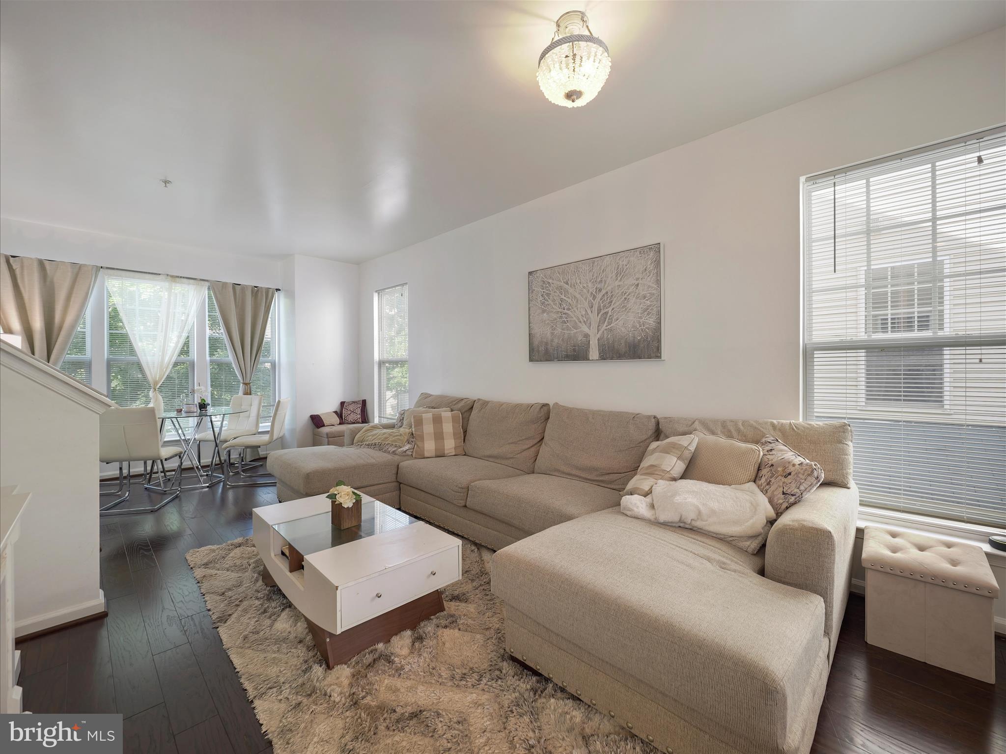 22467 GLENBOW WAY 2101