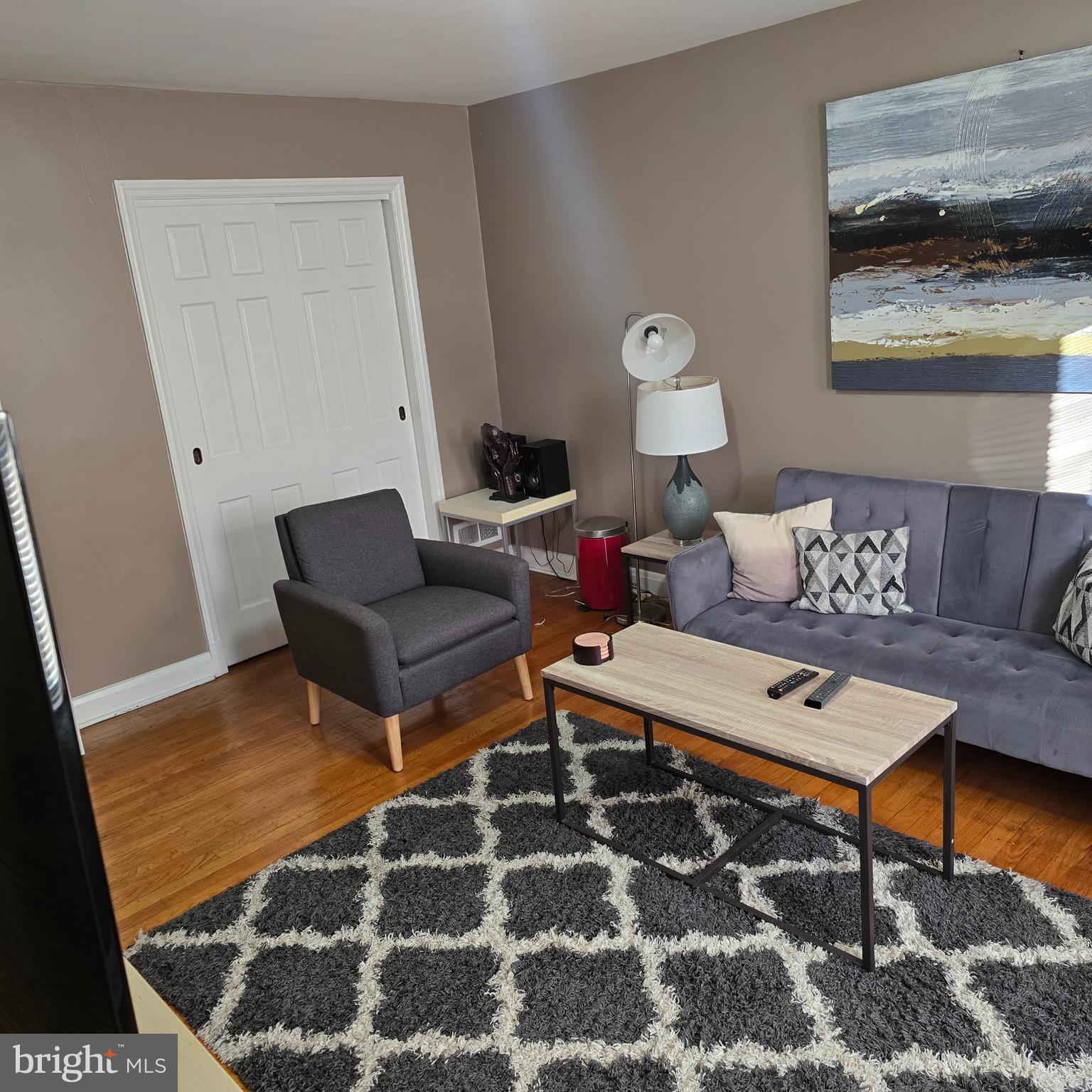 HILLEN - Residential Lease