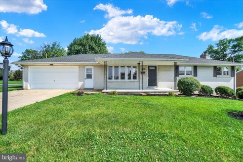 1995 WORTH STREET YORK PA 17404