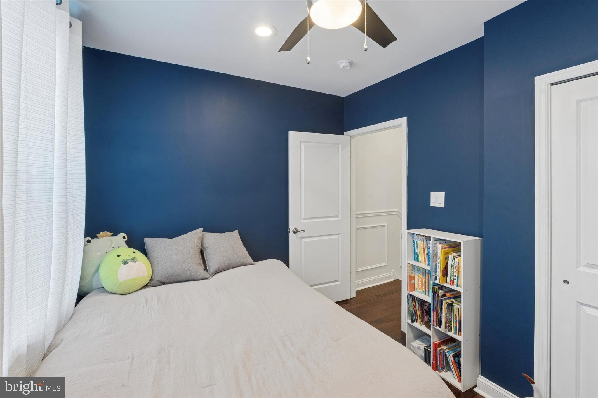 POINT BREEZE - Residential