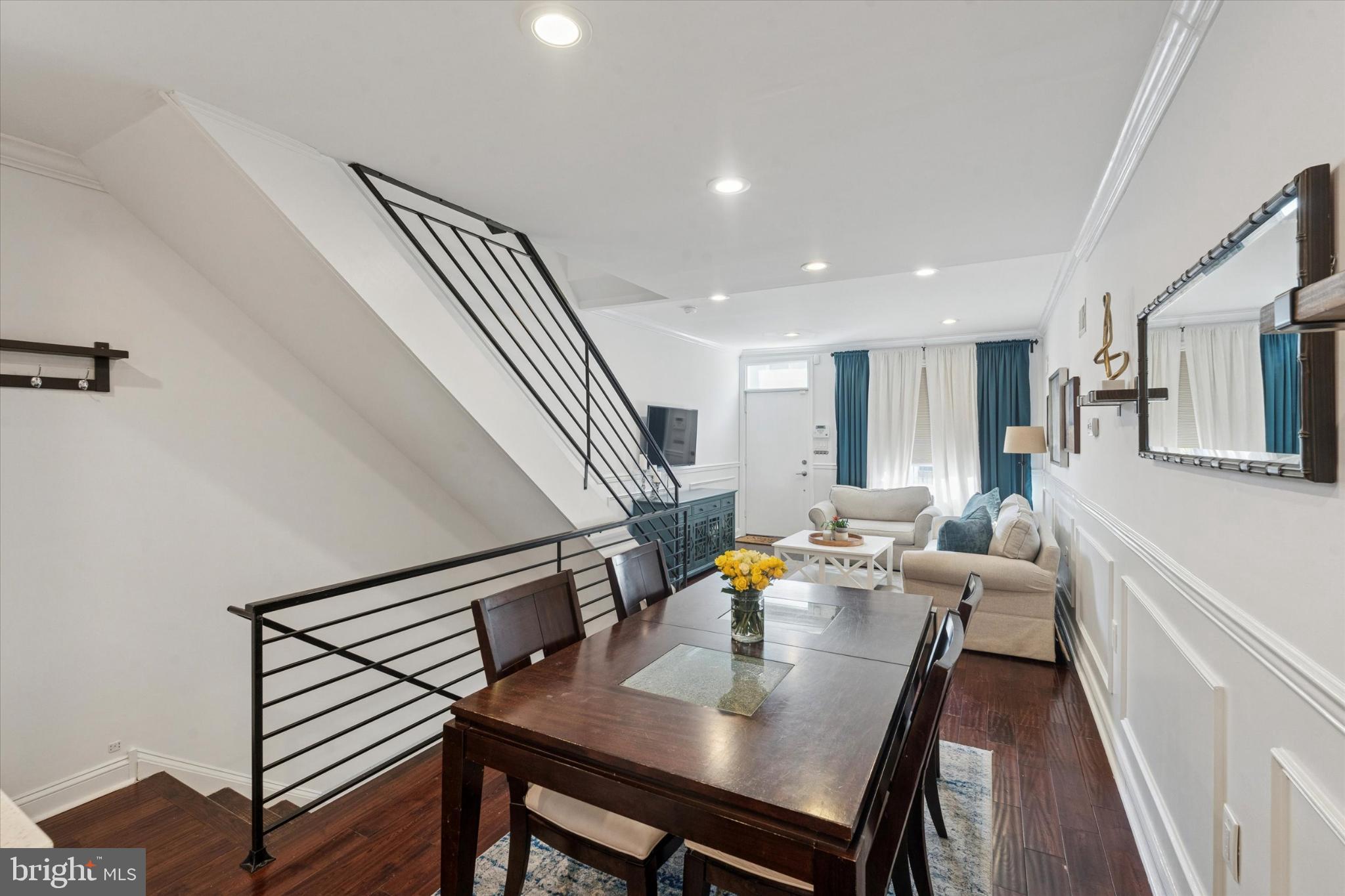 POINT BREEZE - Residential