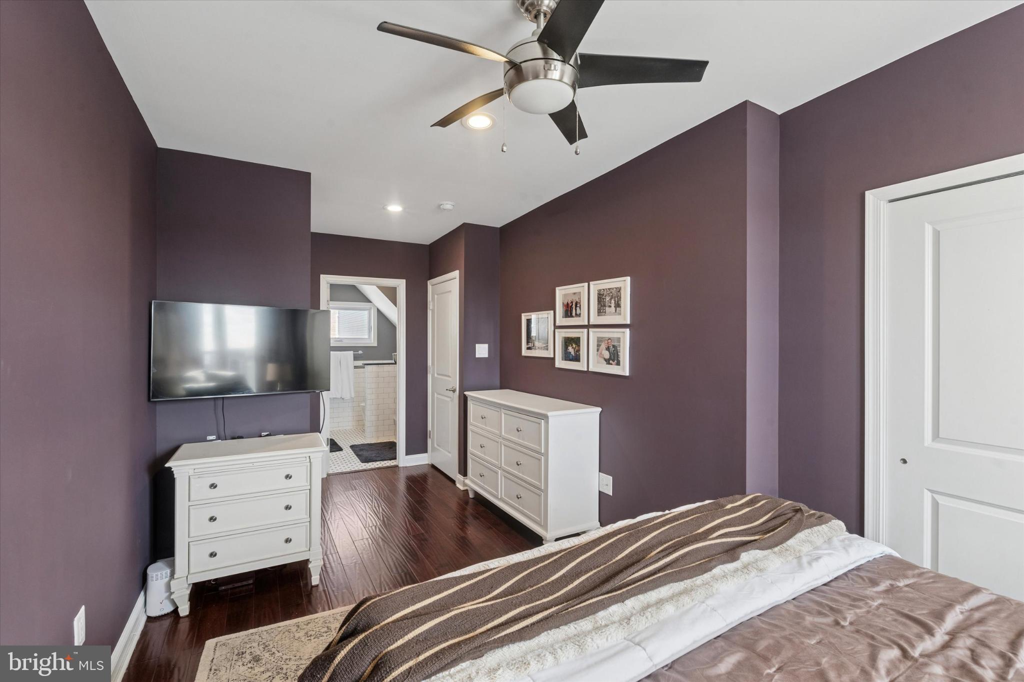 POINT BREEZE - Residential