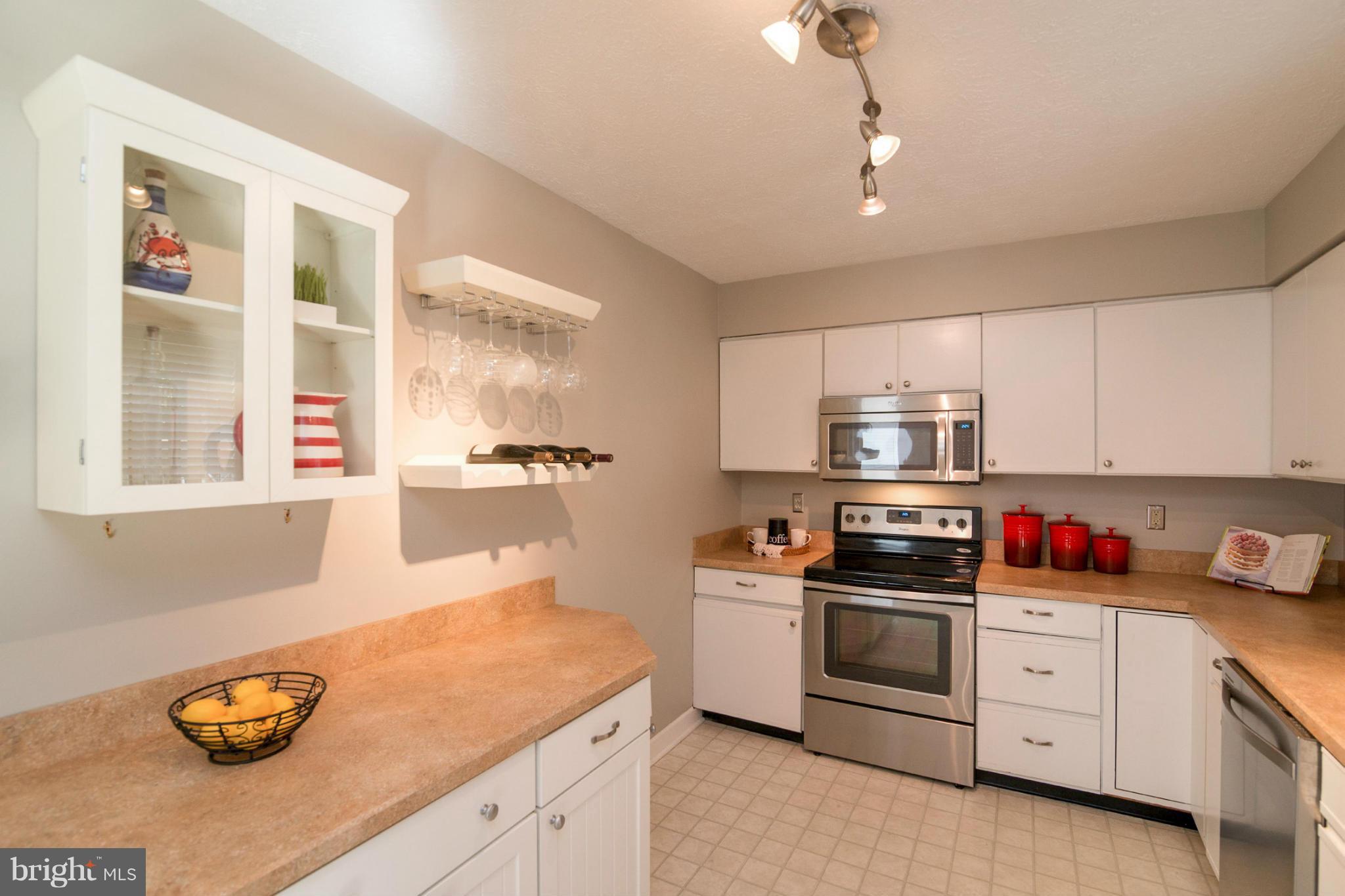 ARUNDEL ON THE BAY - Residential