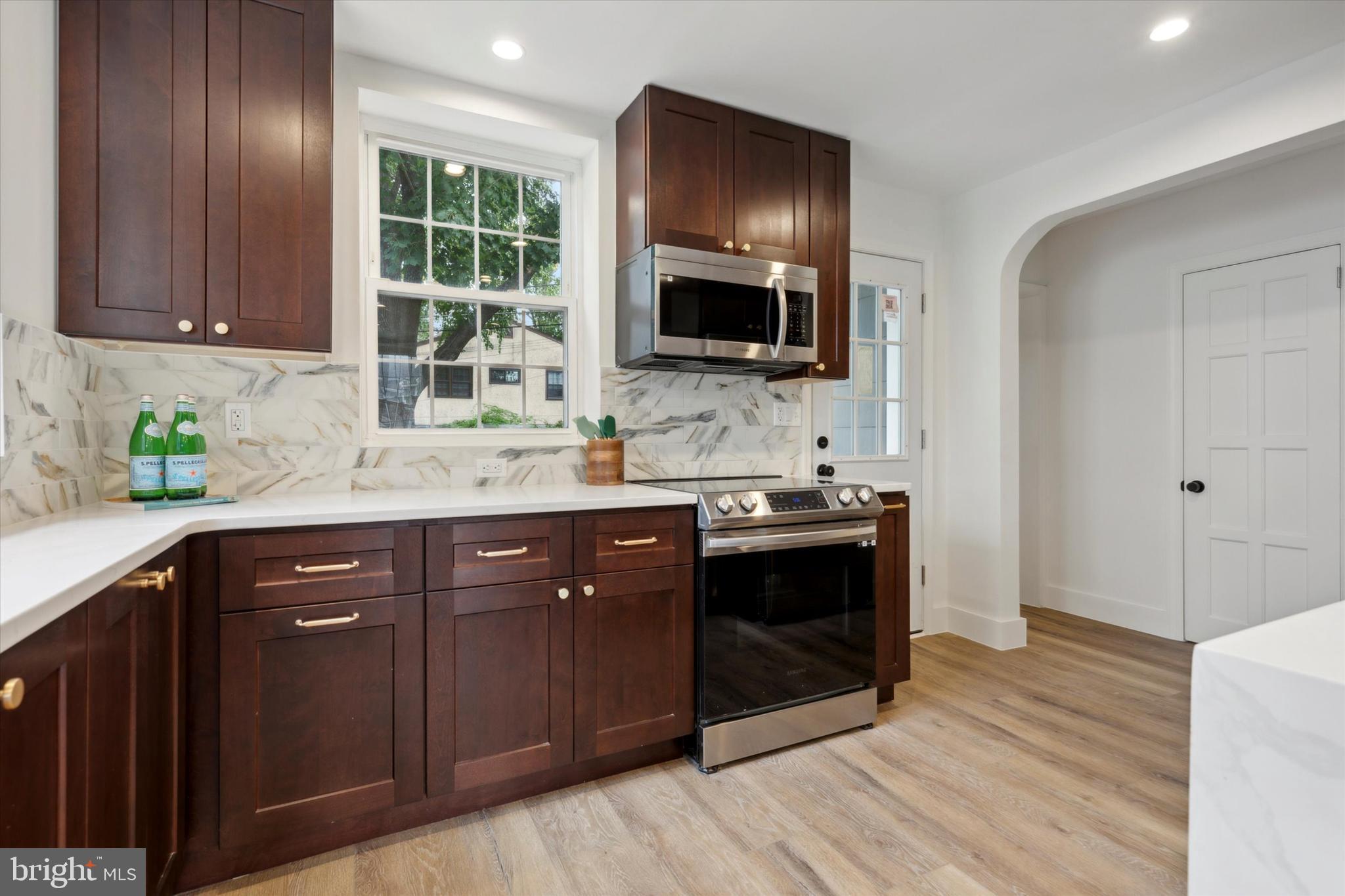 PENN WYNNE - Residential