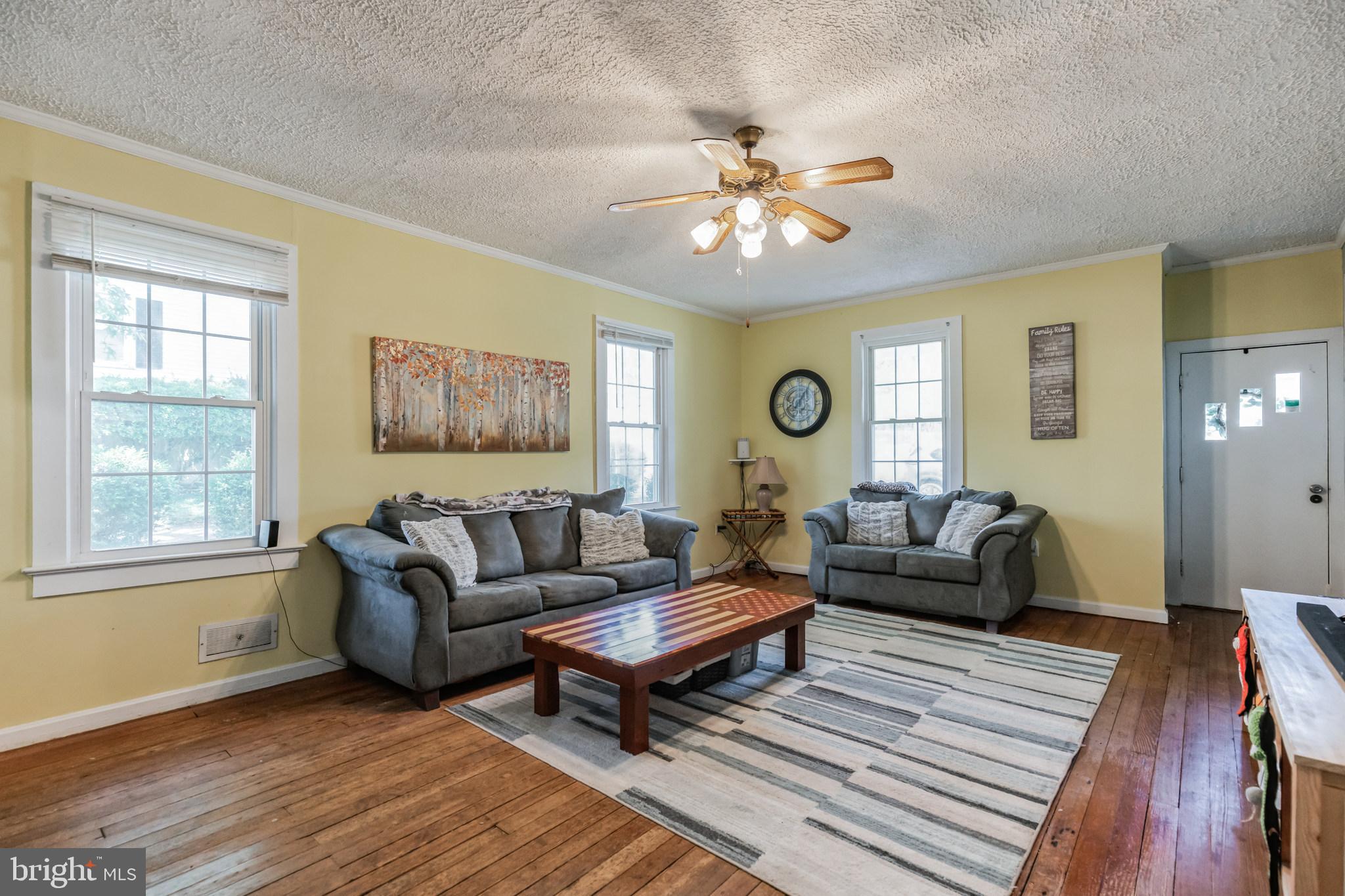 MATTINGLY AVE IND HEAD - Residential