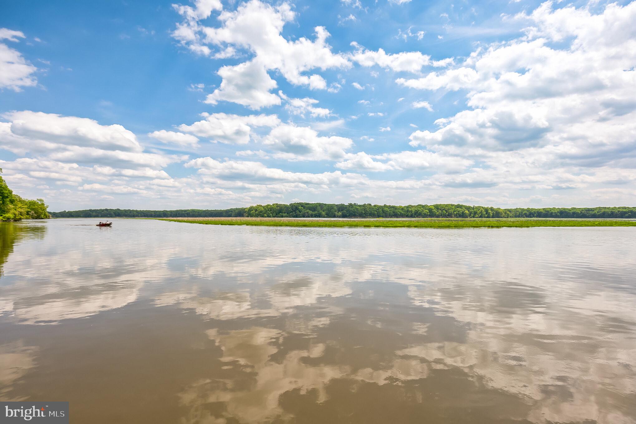 MATTINGLY AVE IND HEAD - Residential