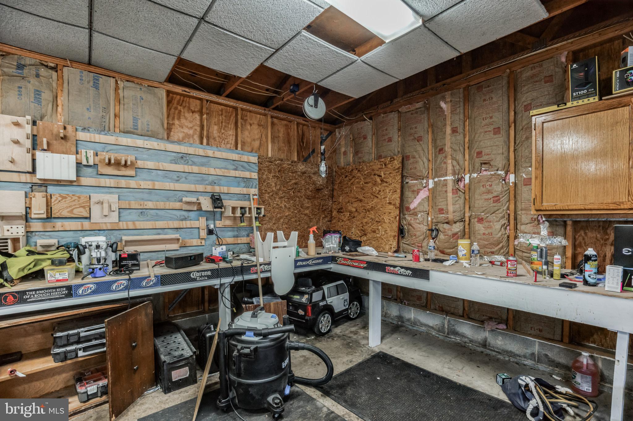 MATTINGLY AVE IND HEAD - Residential