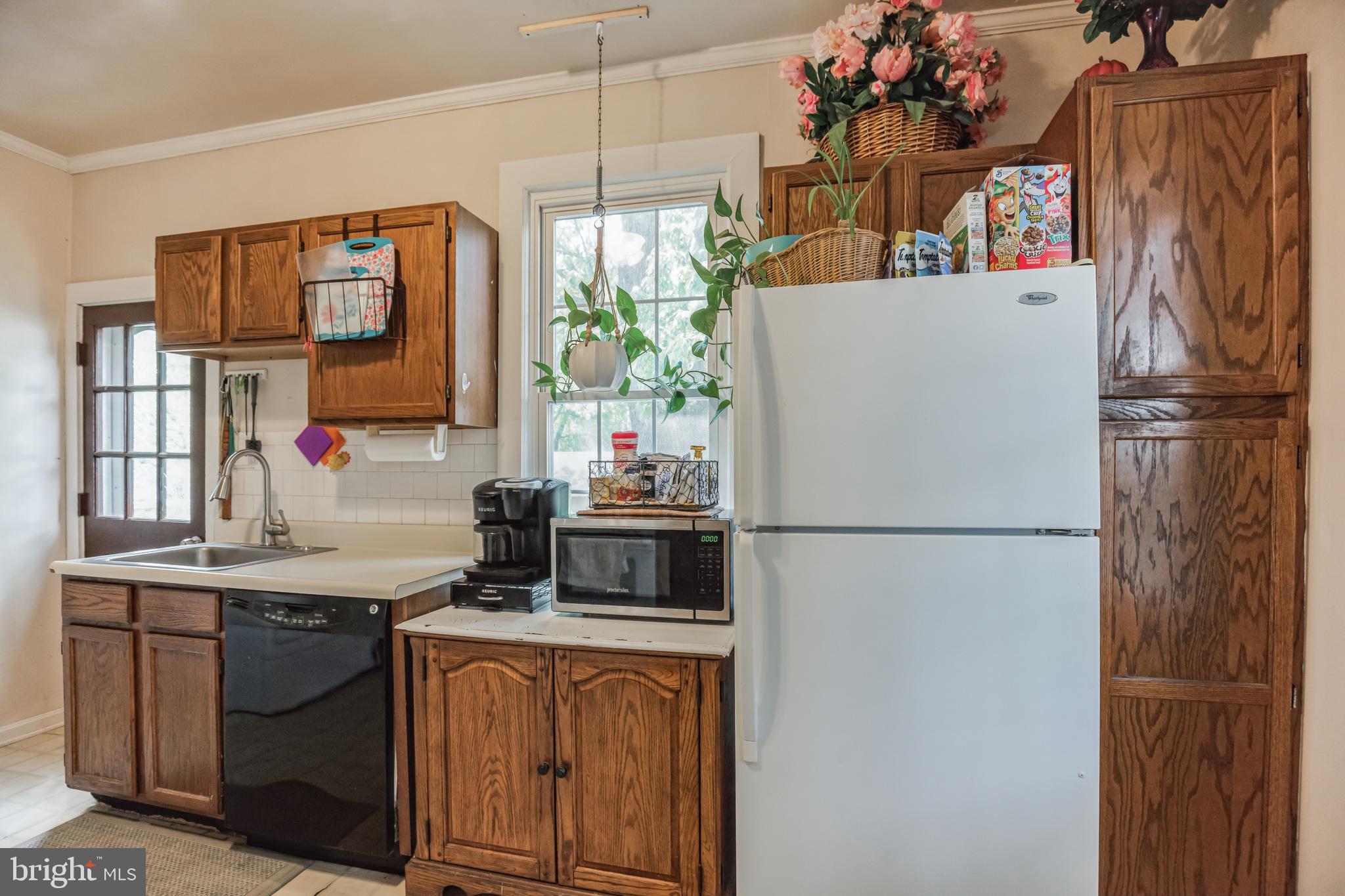 MATTINGLY AVE IND HEAD - Residential