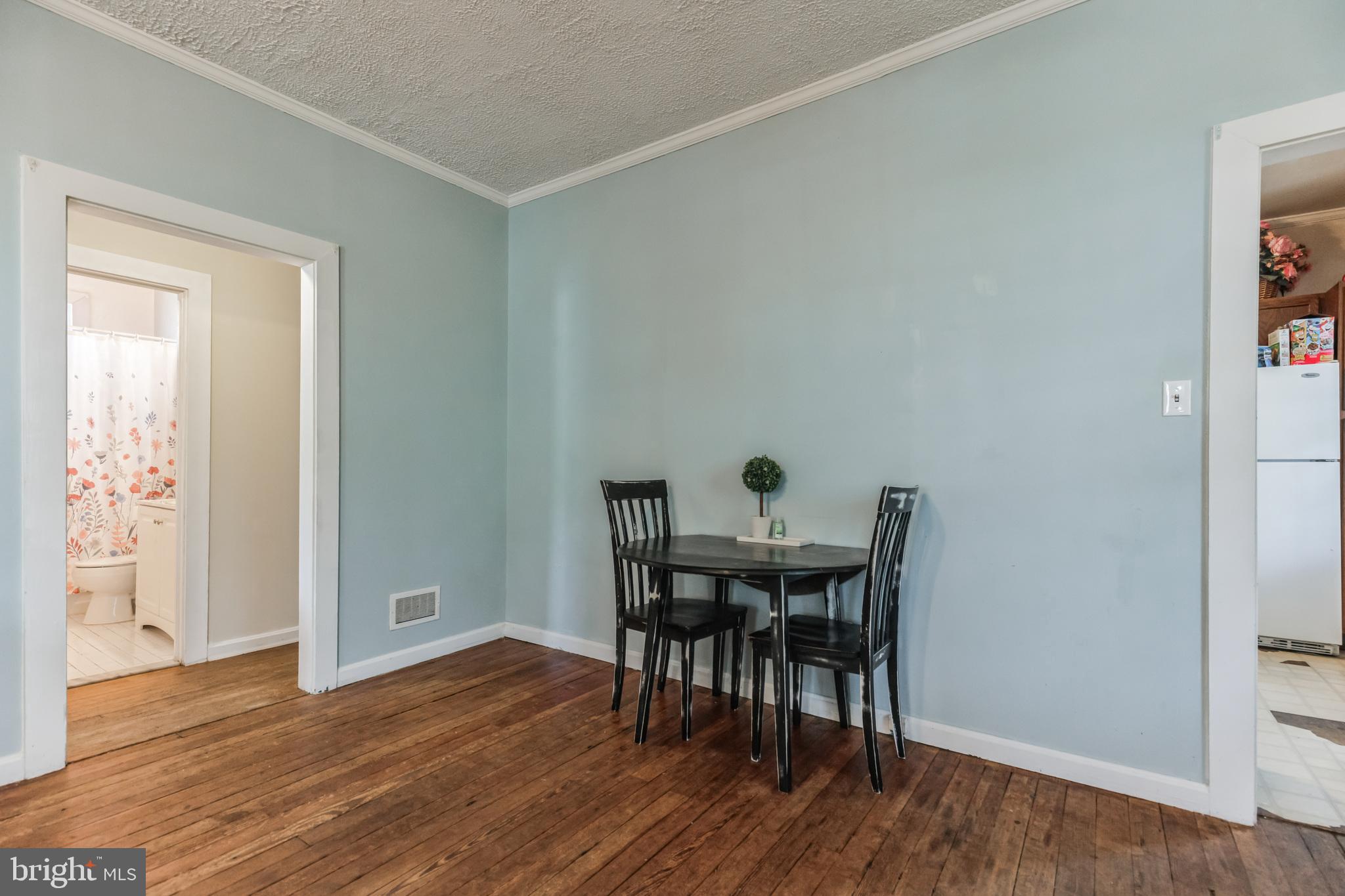 MATTINGLY AVE IND HEAD - Residential