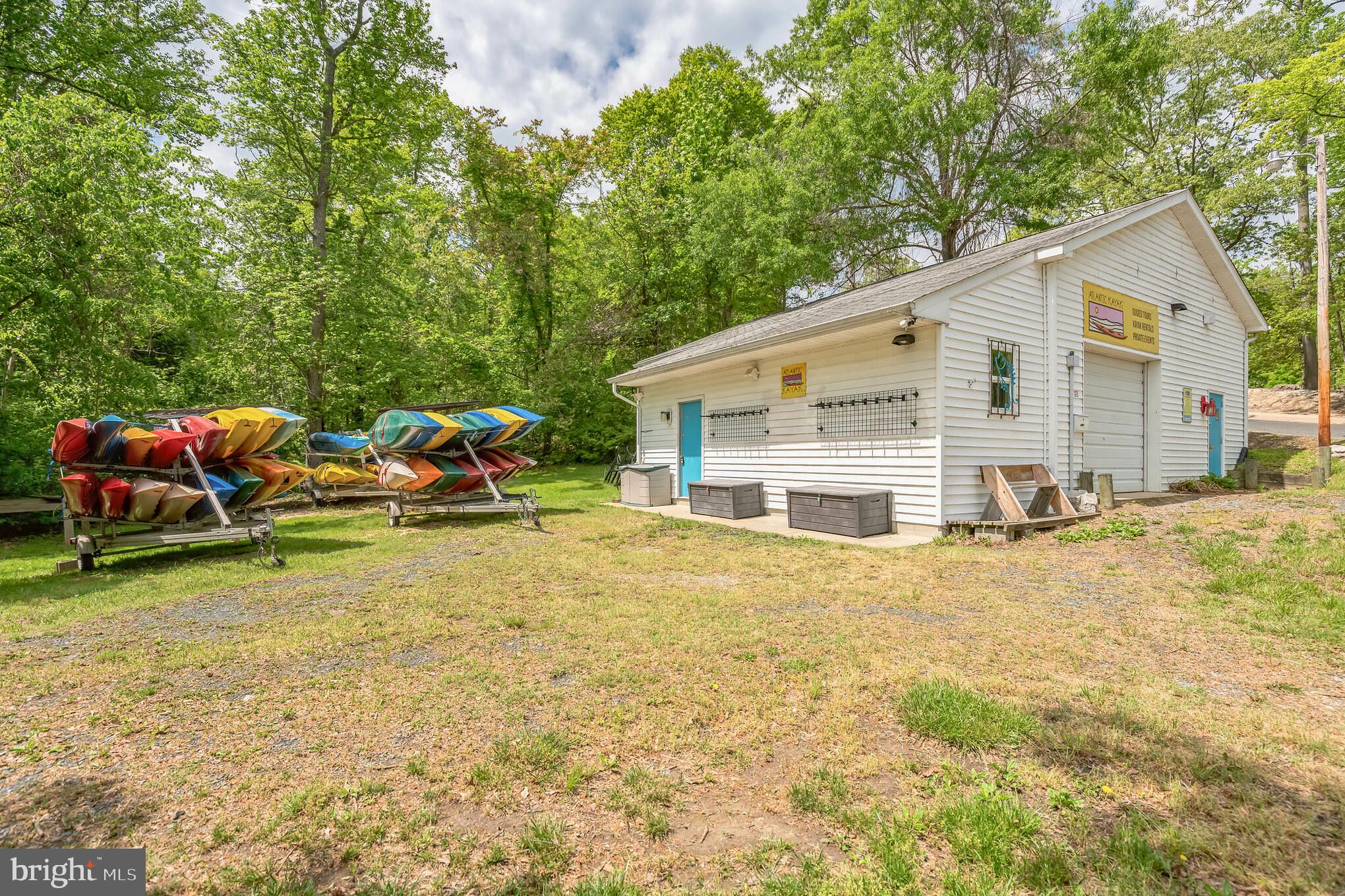 MATTINGLY AVE IND HEAD - Residential