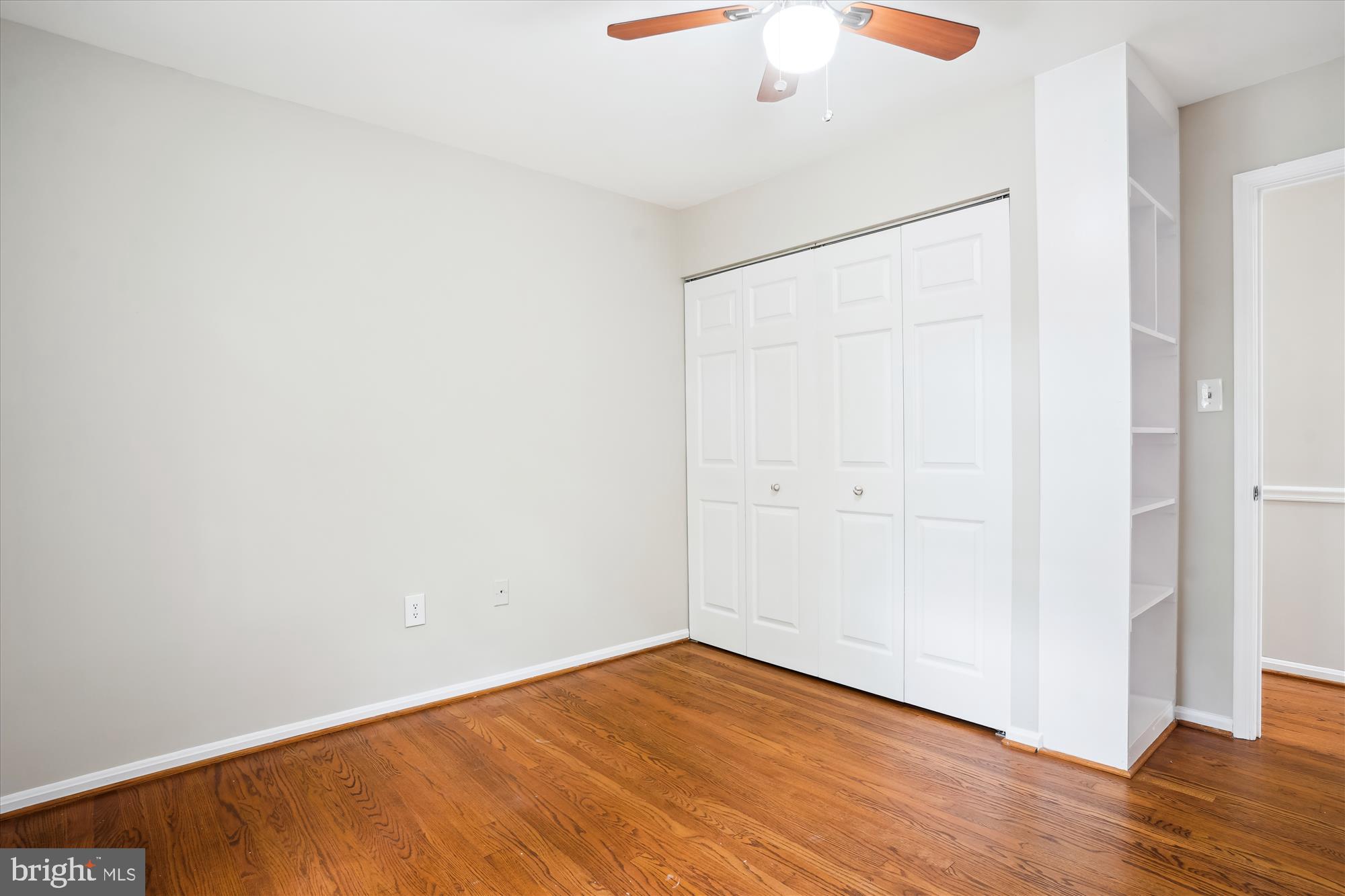 LAKE FOREST - Residential