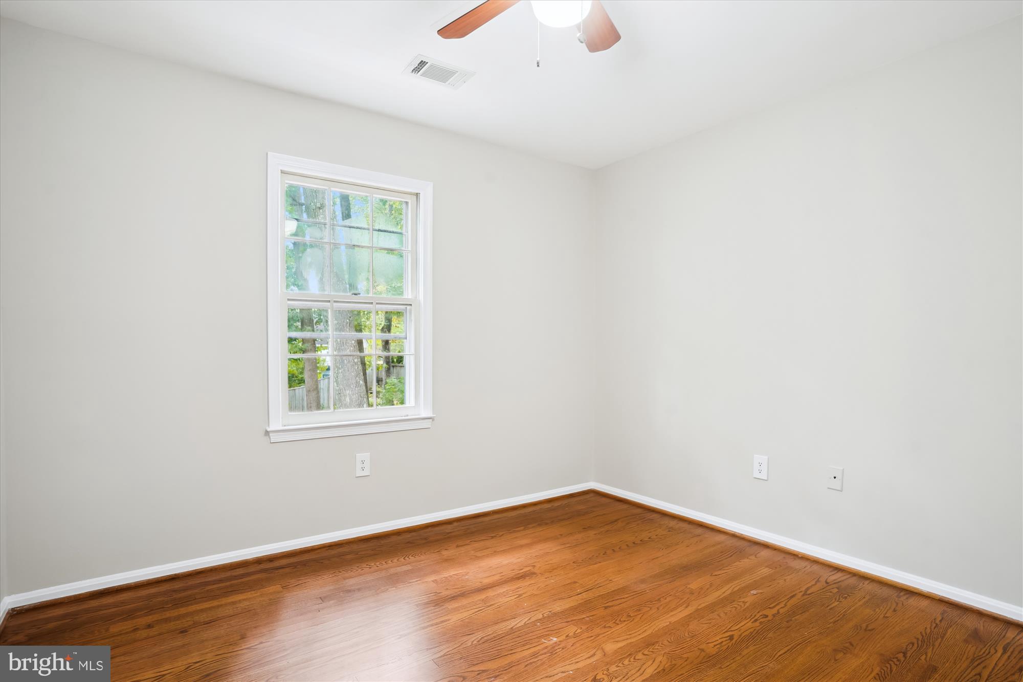 LAKE FOREST - Residential