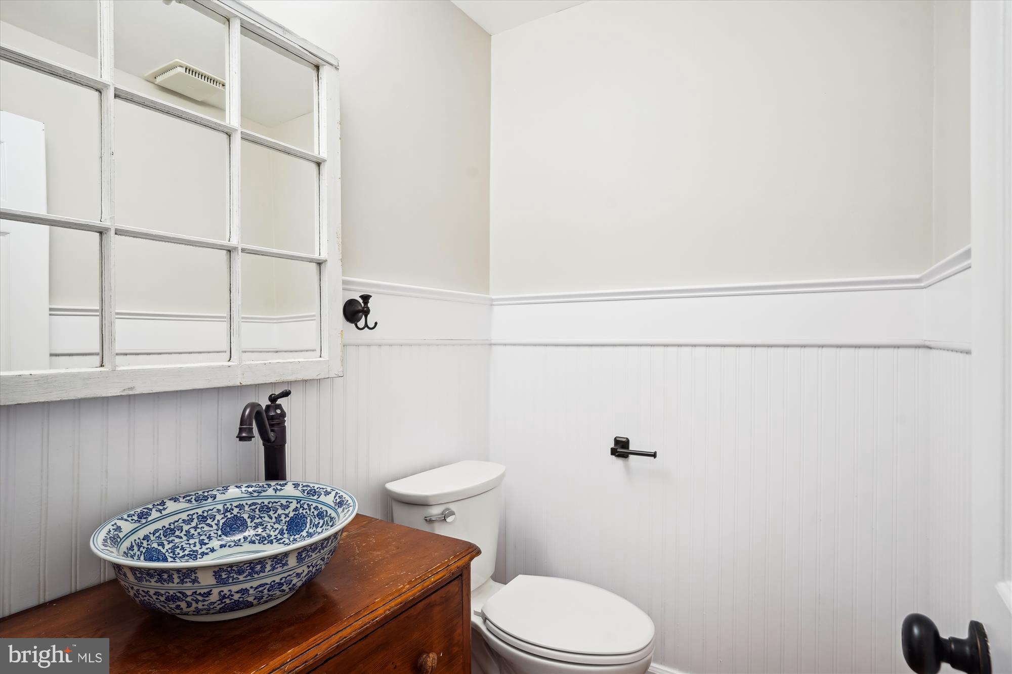 LAKE FOREST - Residential