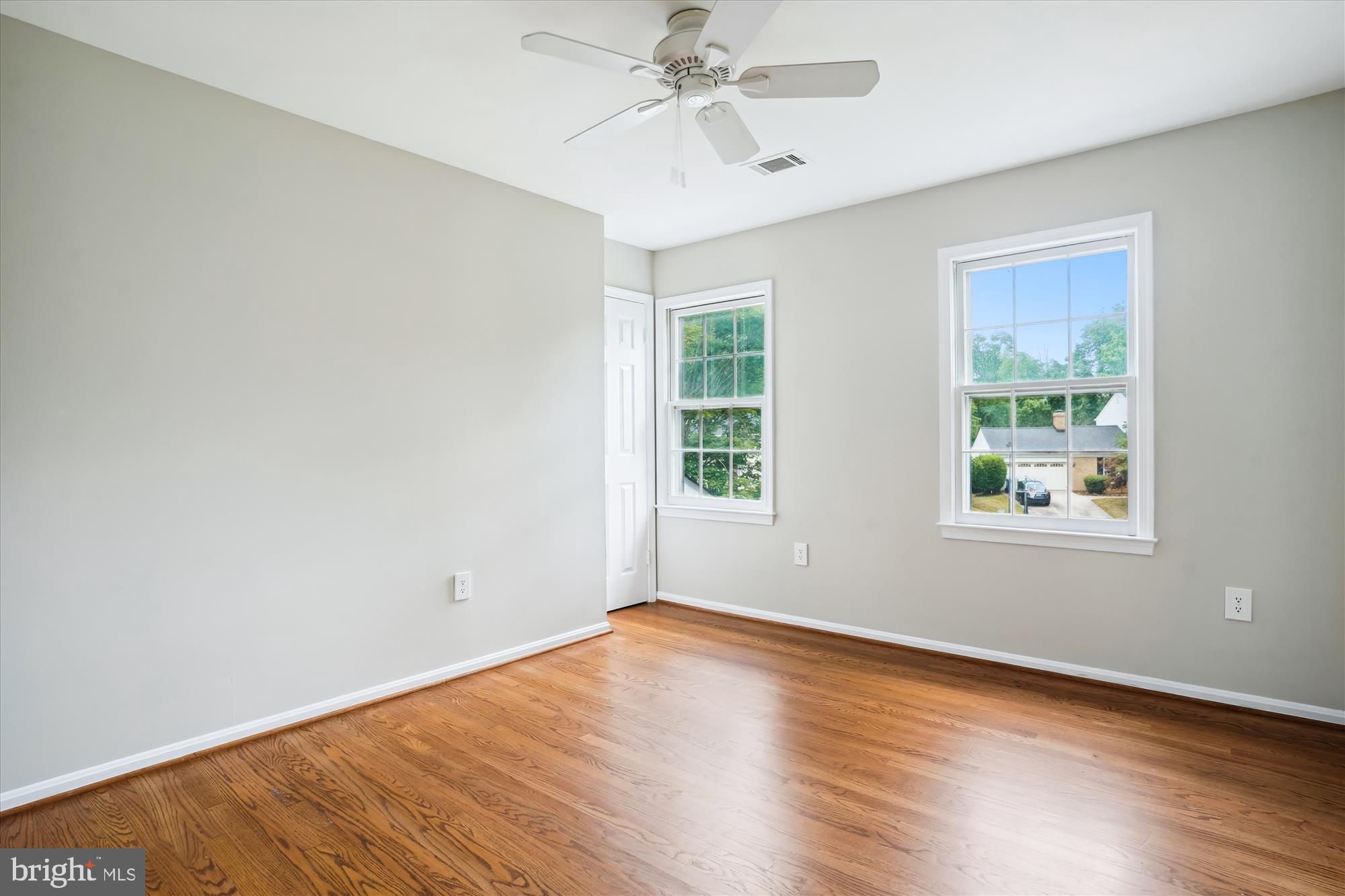 LAKE FOREST - Residential