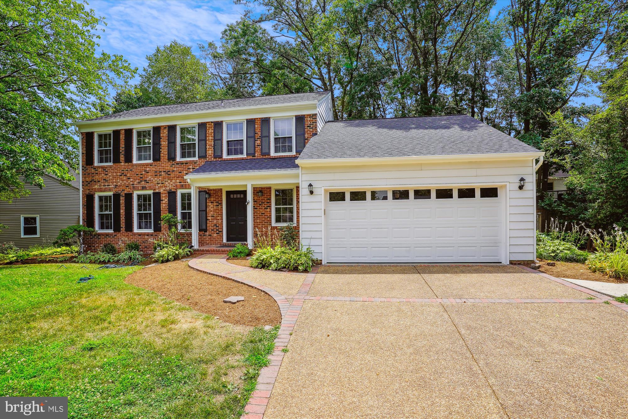 LAKE FOREST - Residential