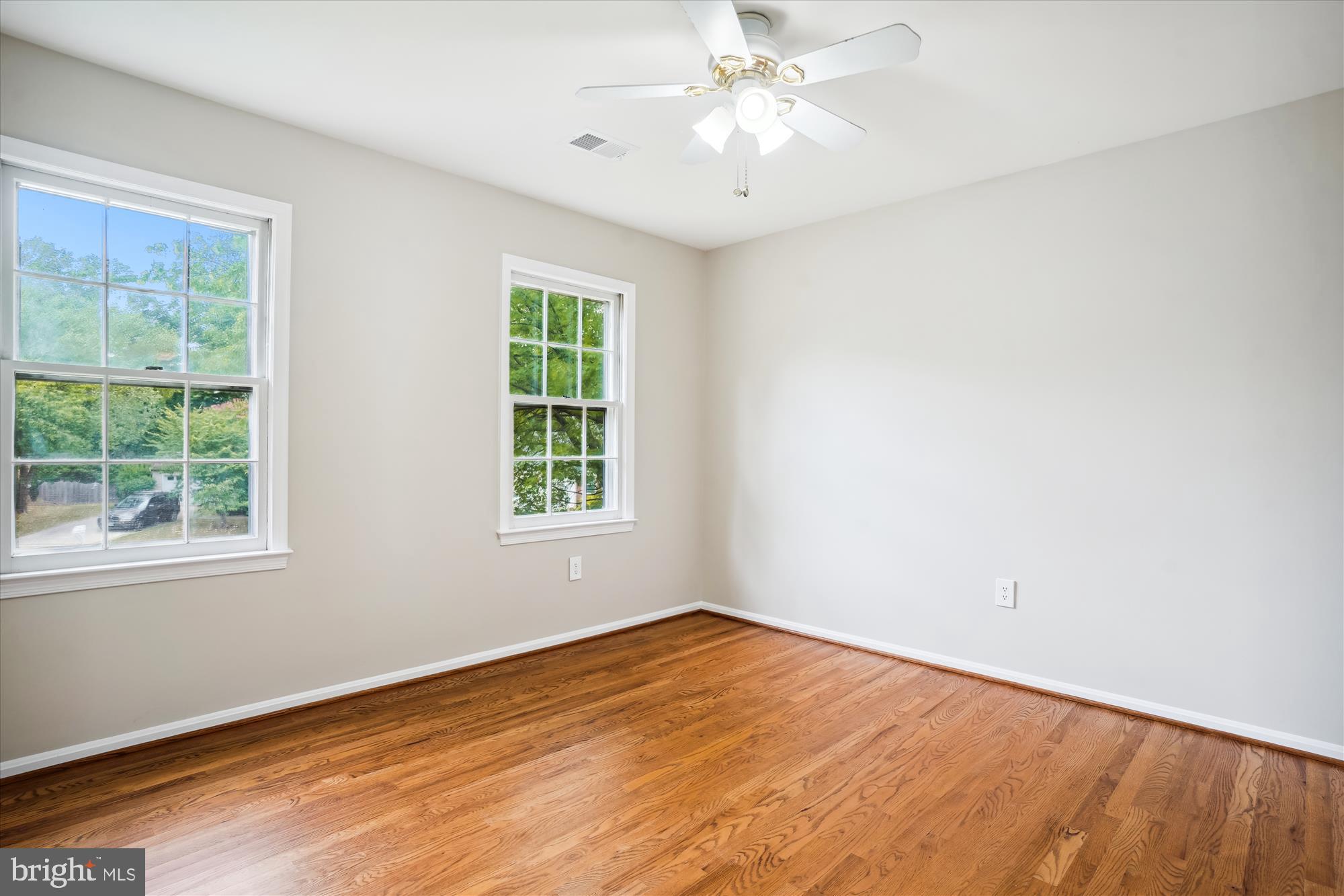 LAKE FOREST - Residential