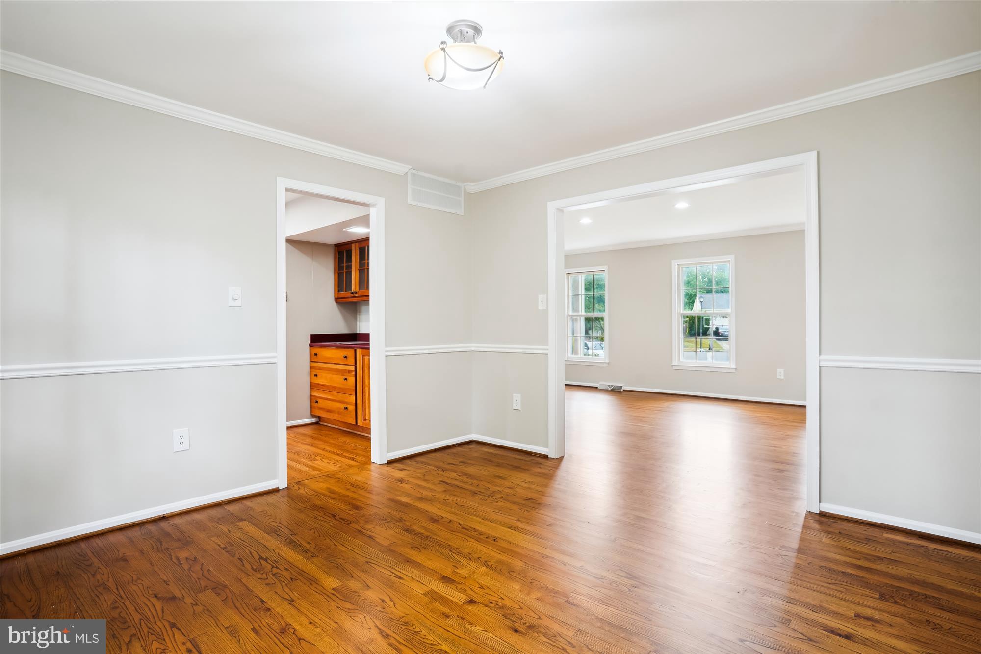 LAKE FOREST - Residential