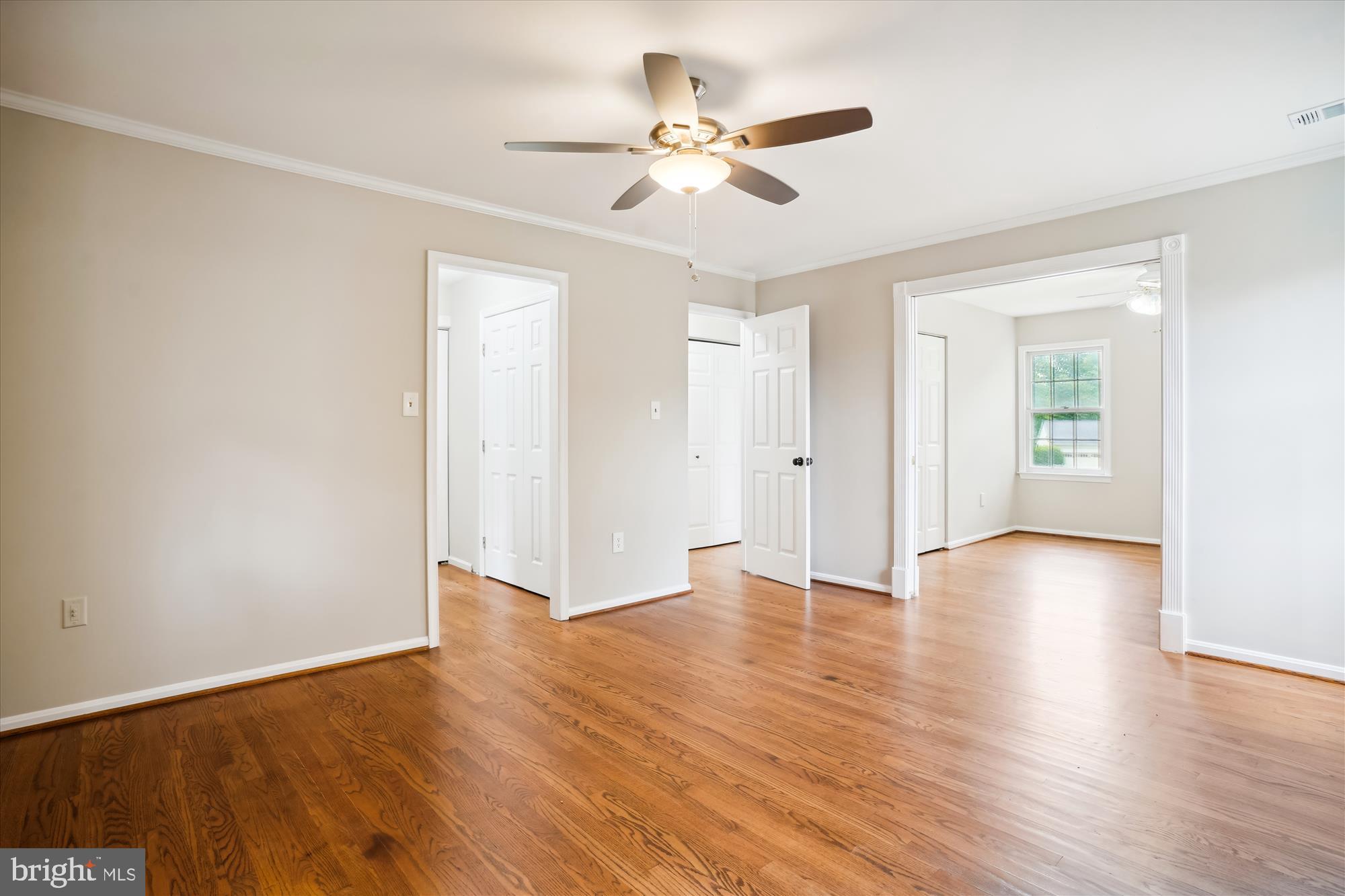 LAKE FOREST - Residential