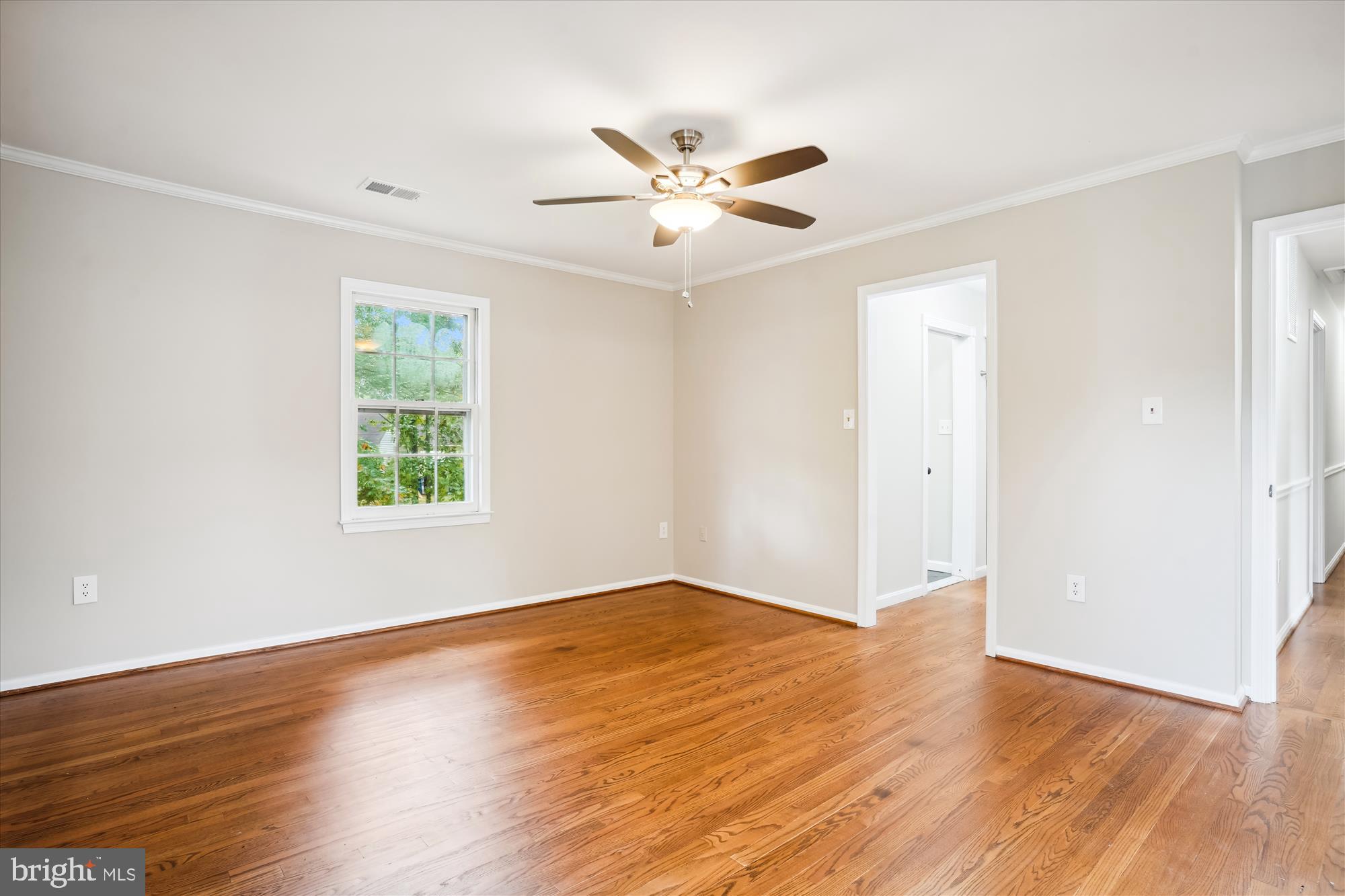 LAKE FOREST - Residential