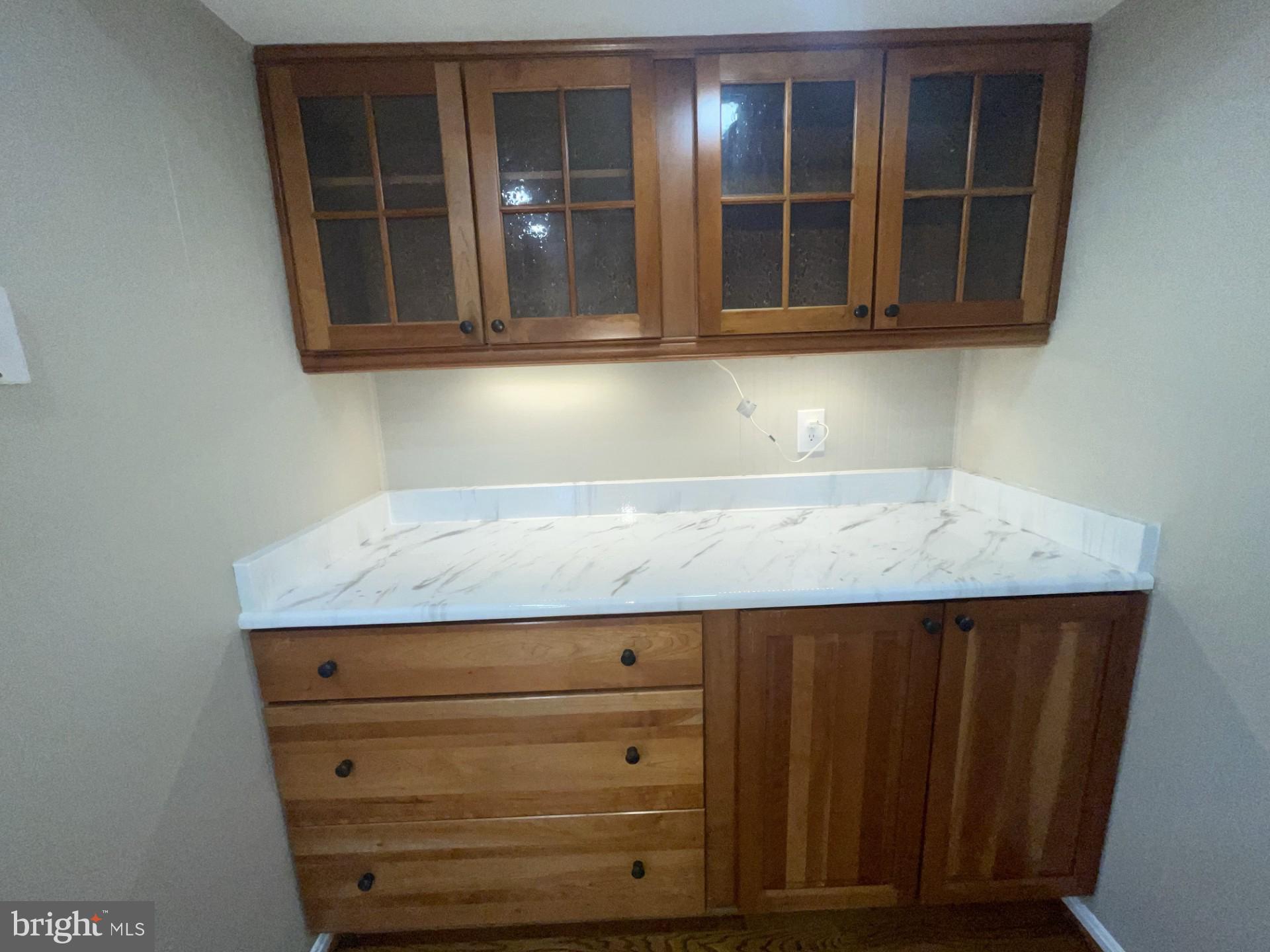 LAKE FOREST - Residential