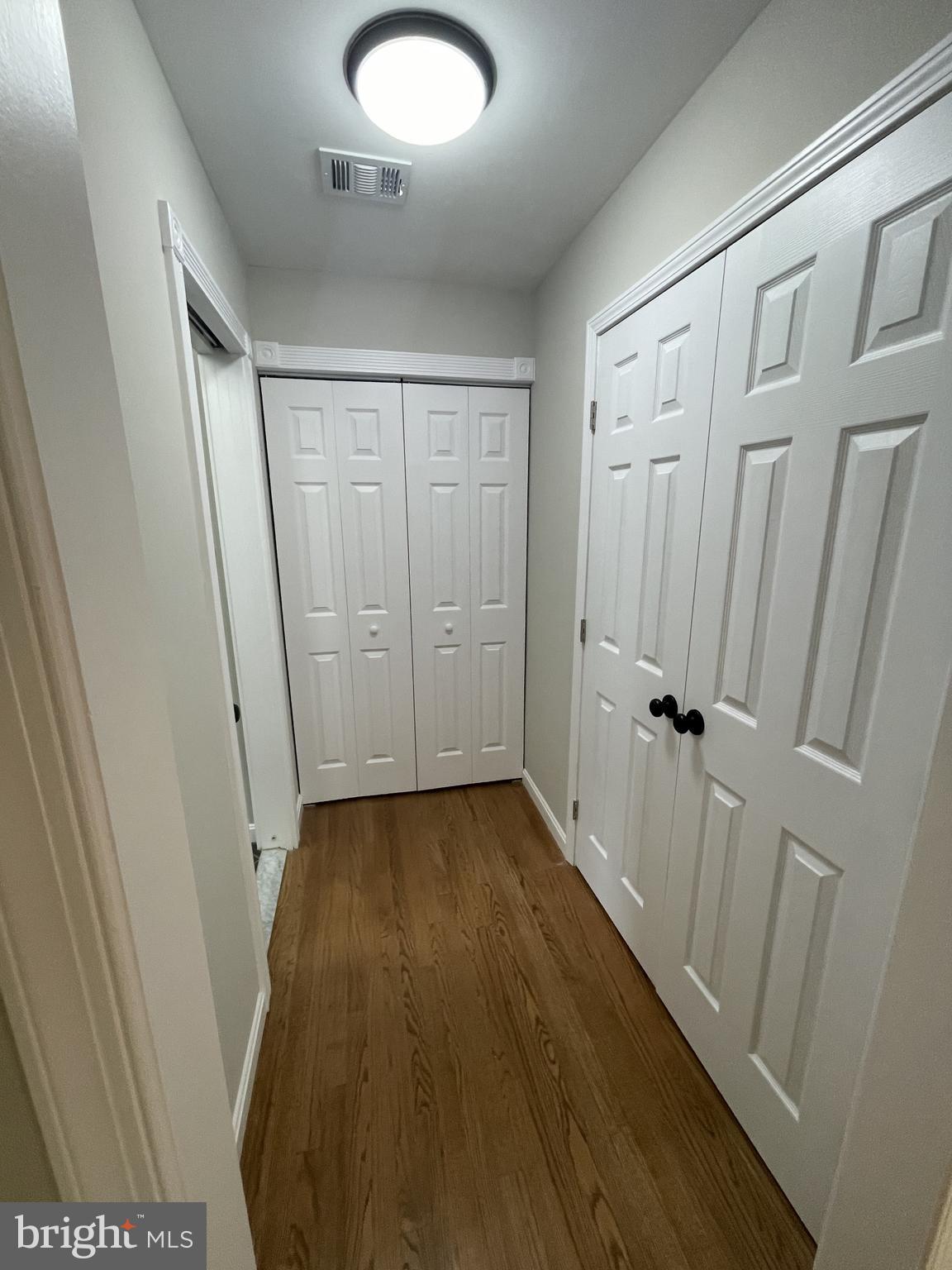 LAKE FOREST - Residential