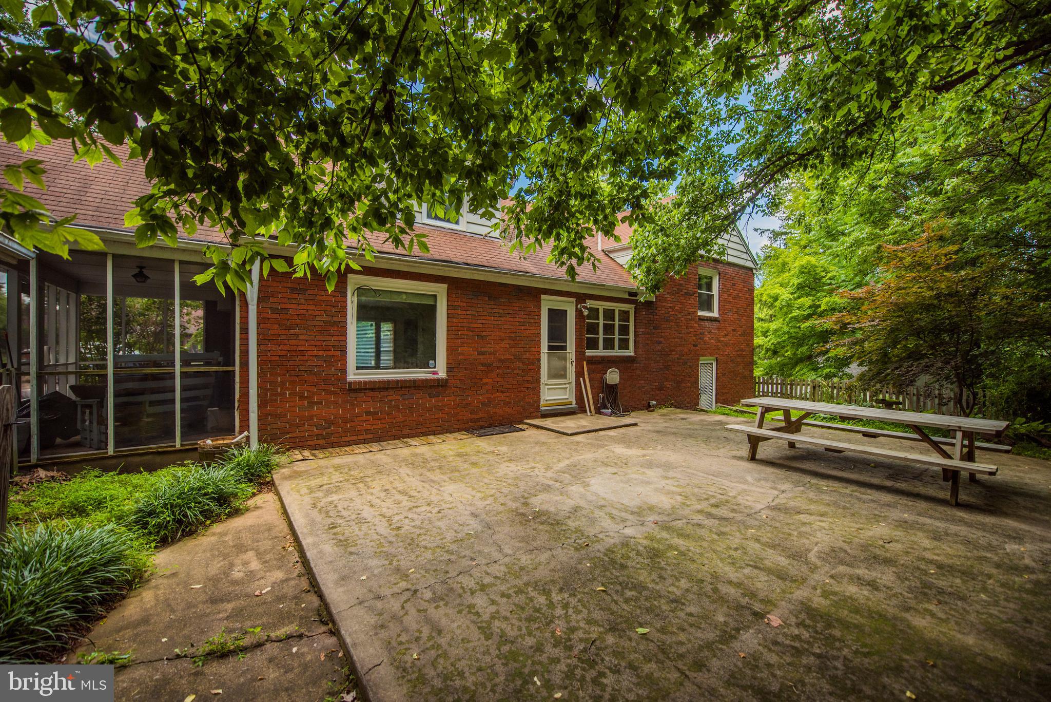 DENT HILL - Residential