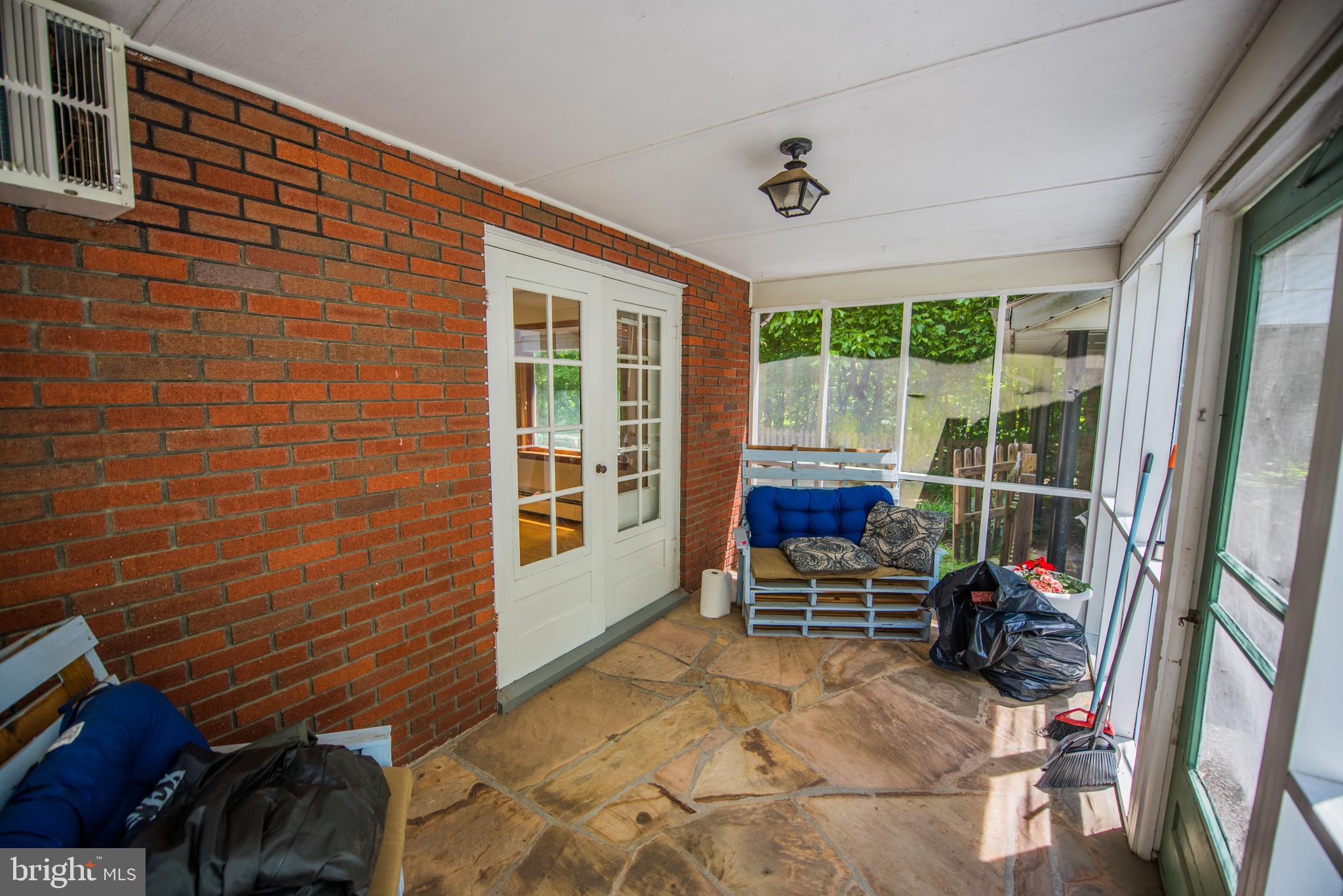 DENT HILL - Residential