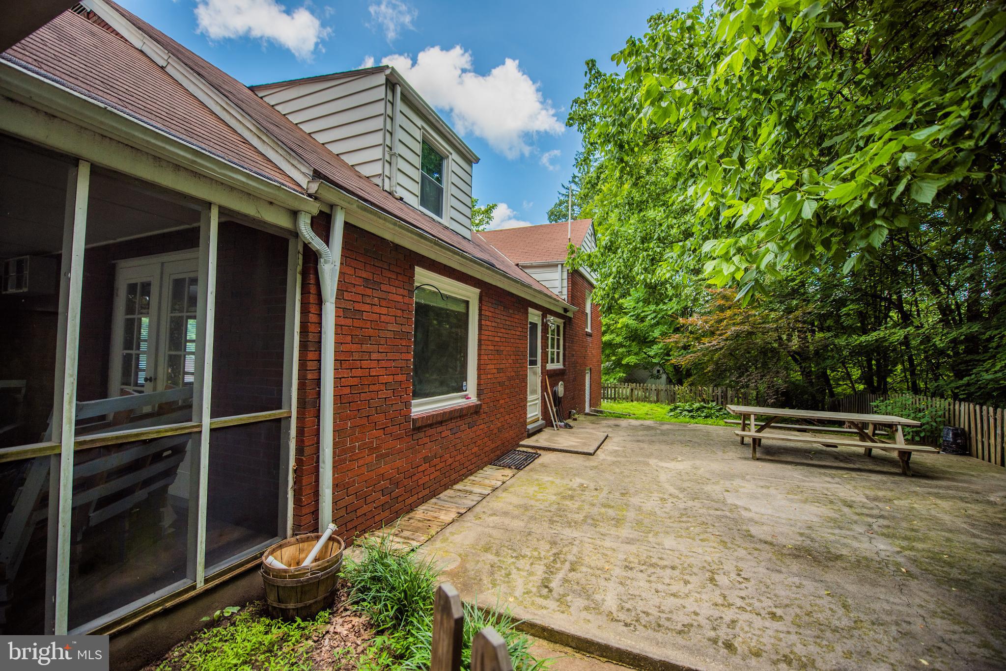 DENT HILL - Residential