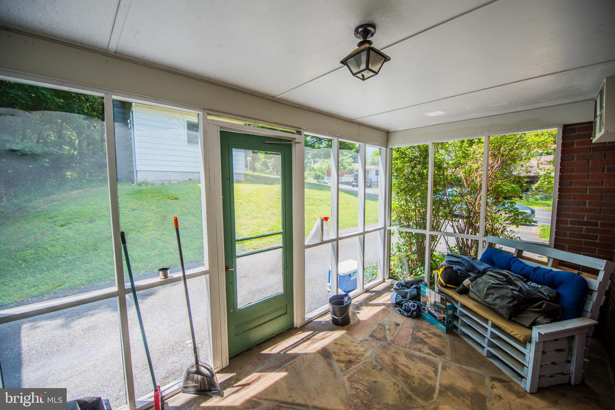 DENT HILL - Residential