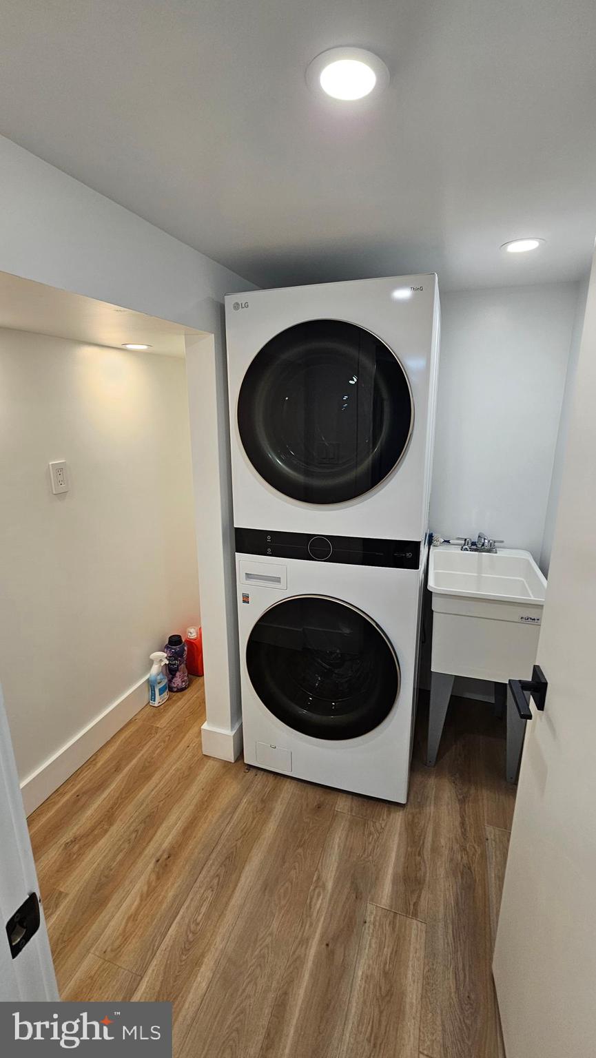 HATFIELD MANOR - Residential