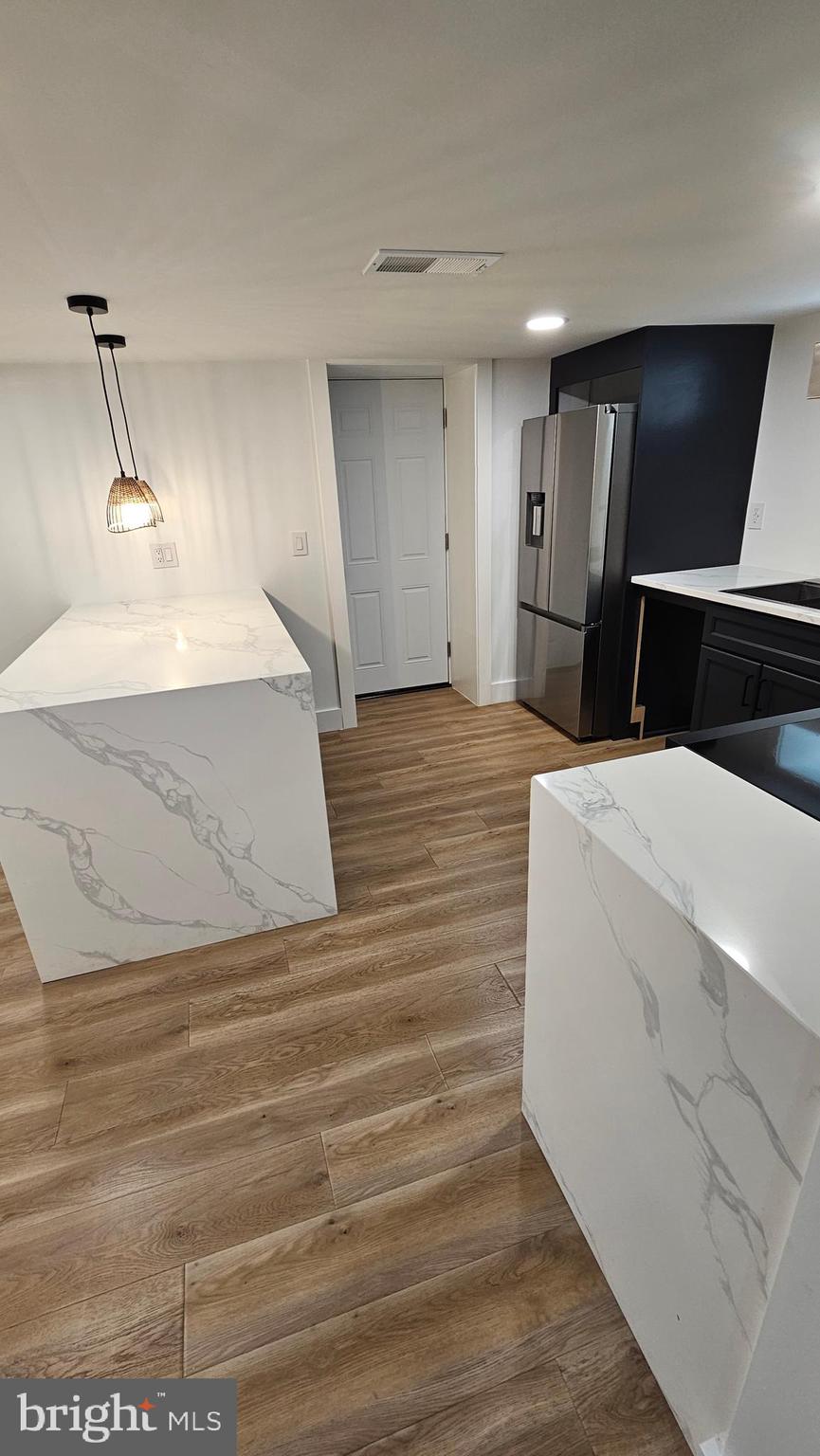 HATFIELD MANOR - Residential