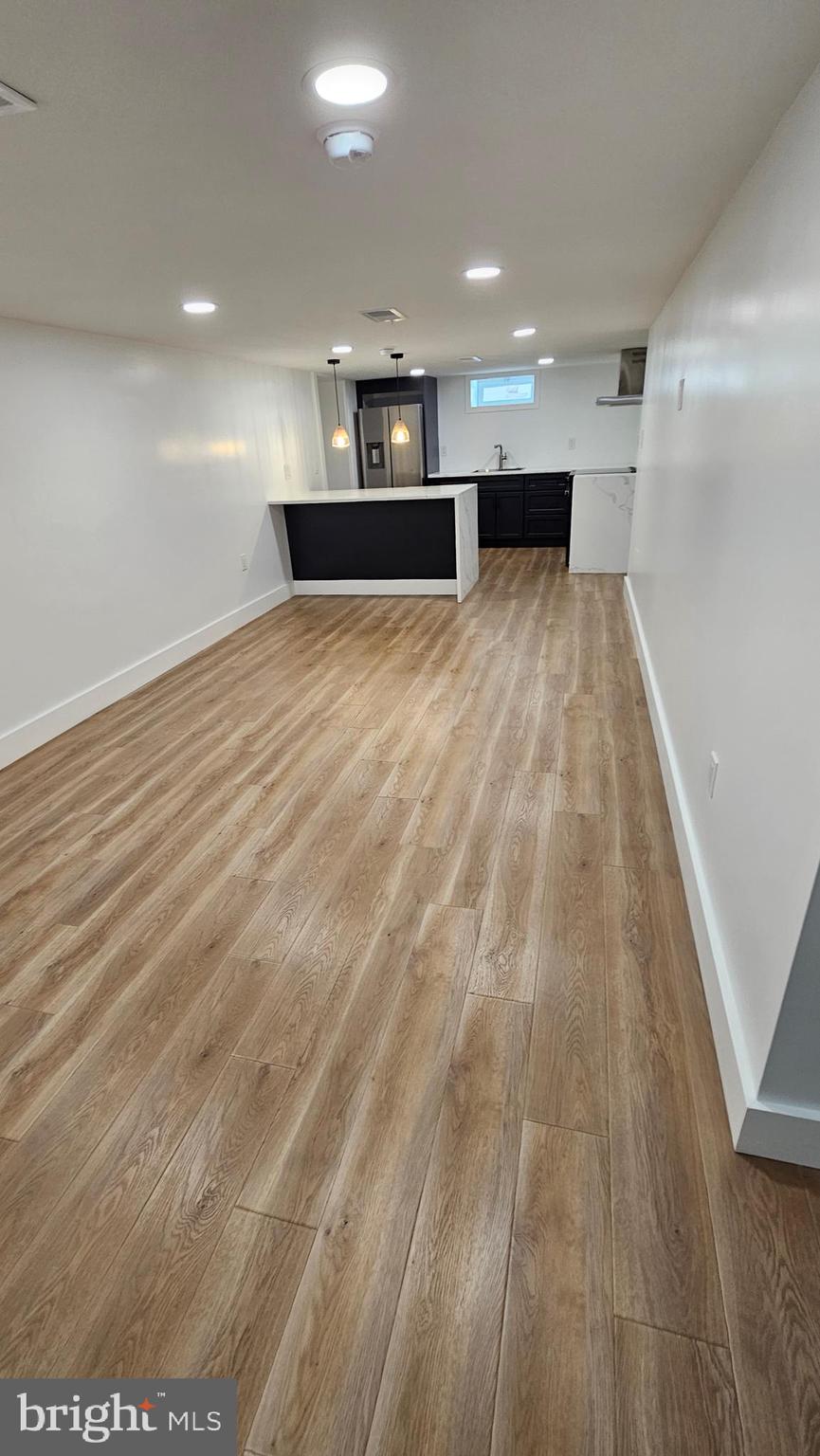 HATFIELD MANOR - Residential