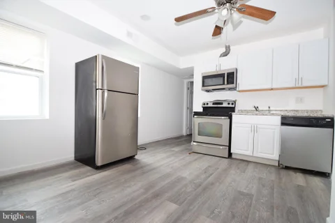 MLS: MDBA2221786