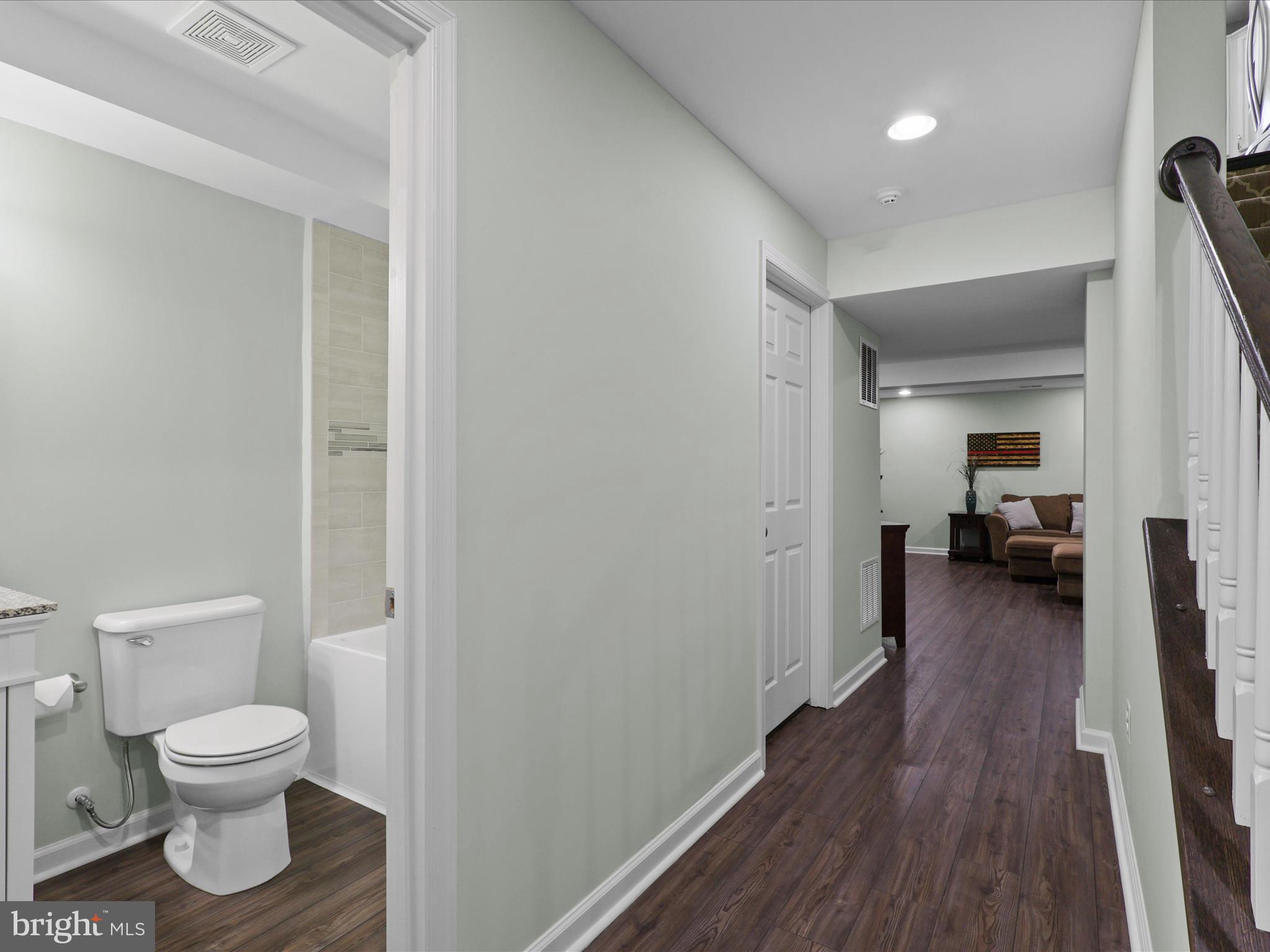 LINTON CREST - Residential