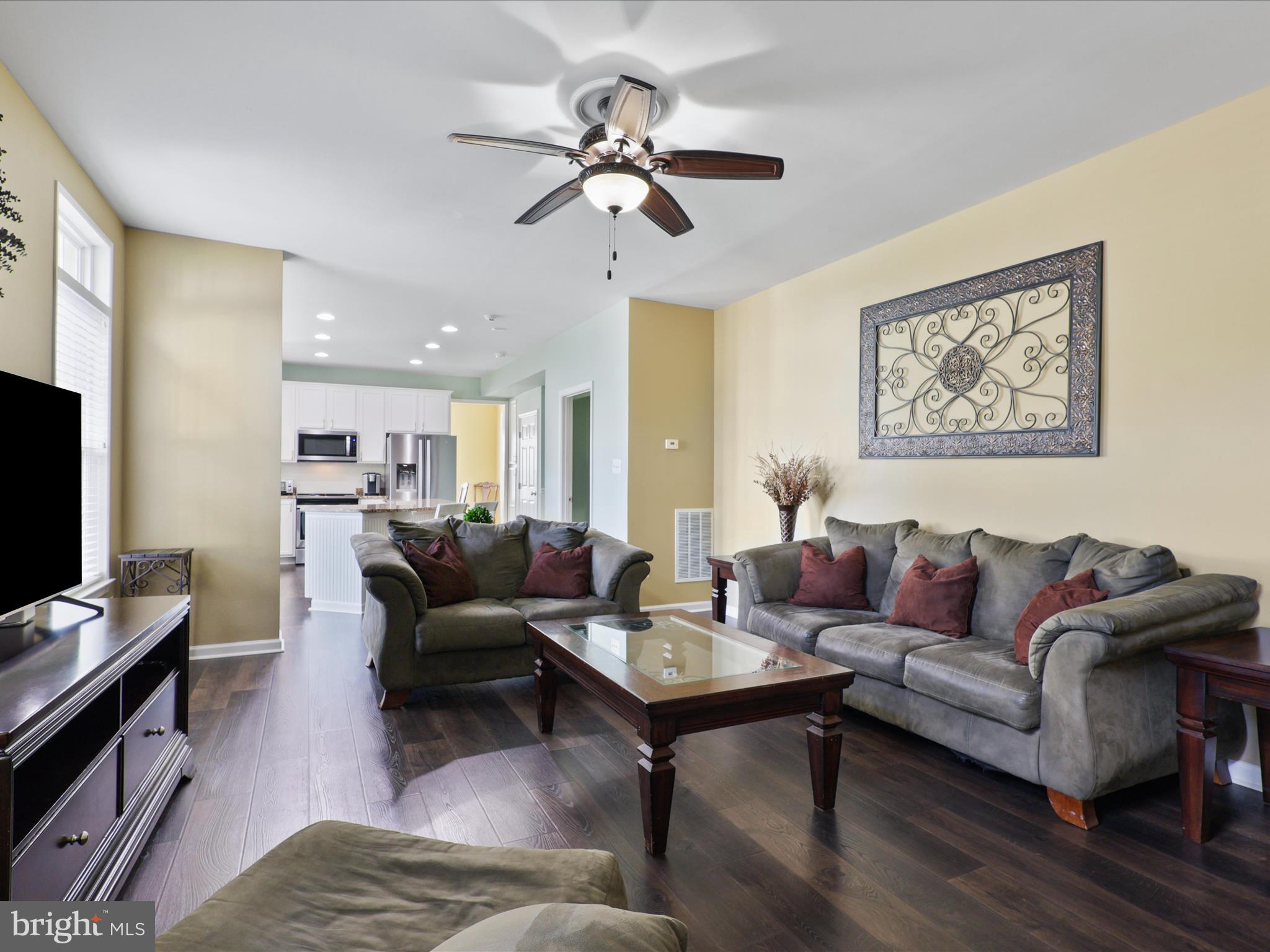 LINTON CREST - Residential