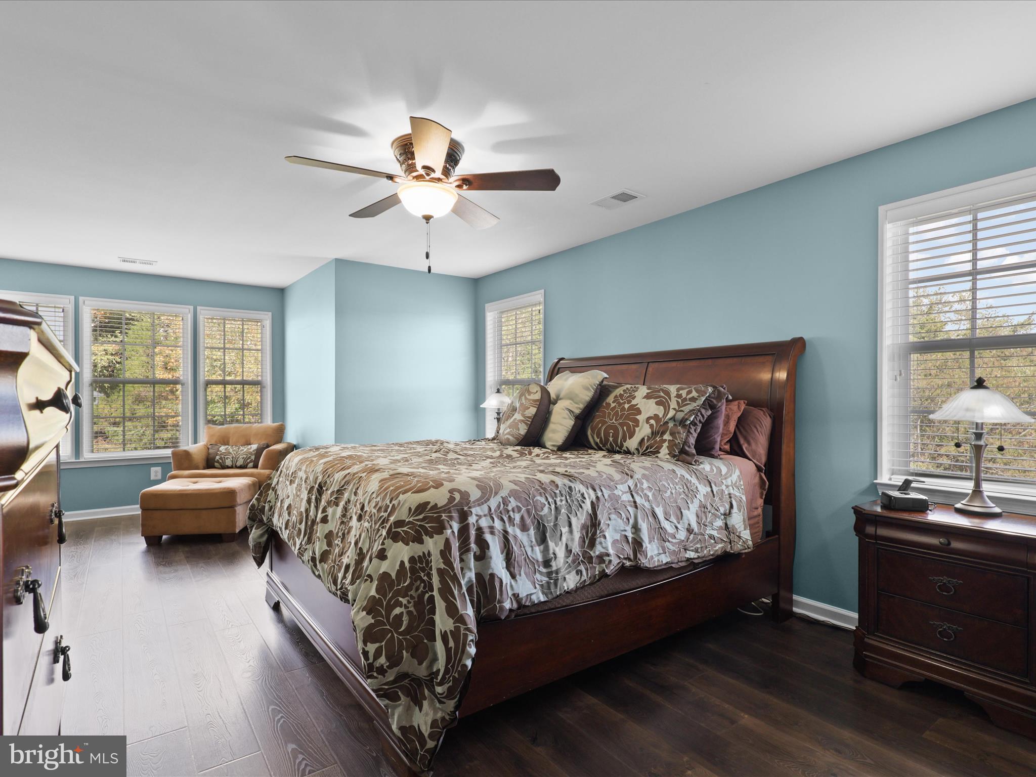 LINTON CREST - Residential