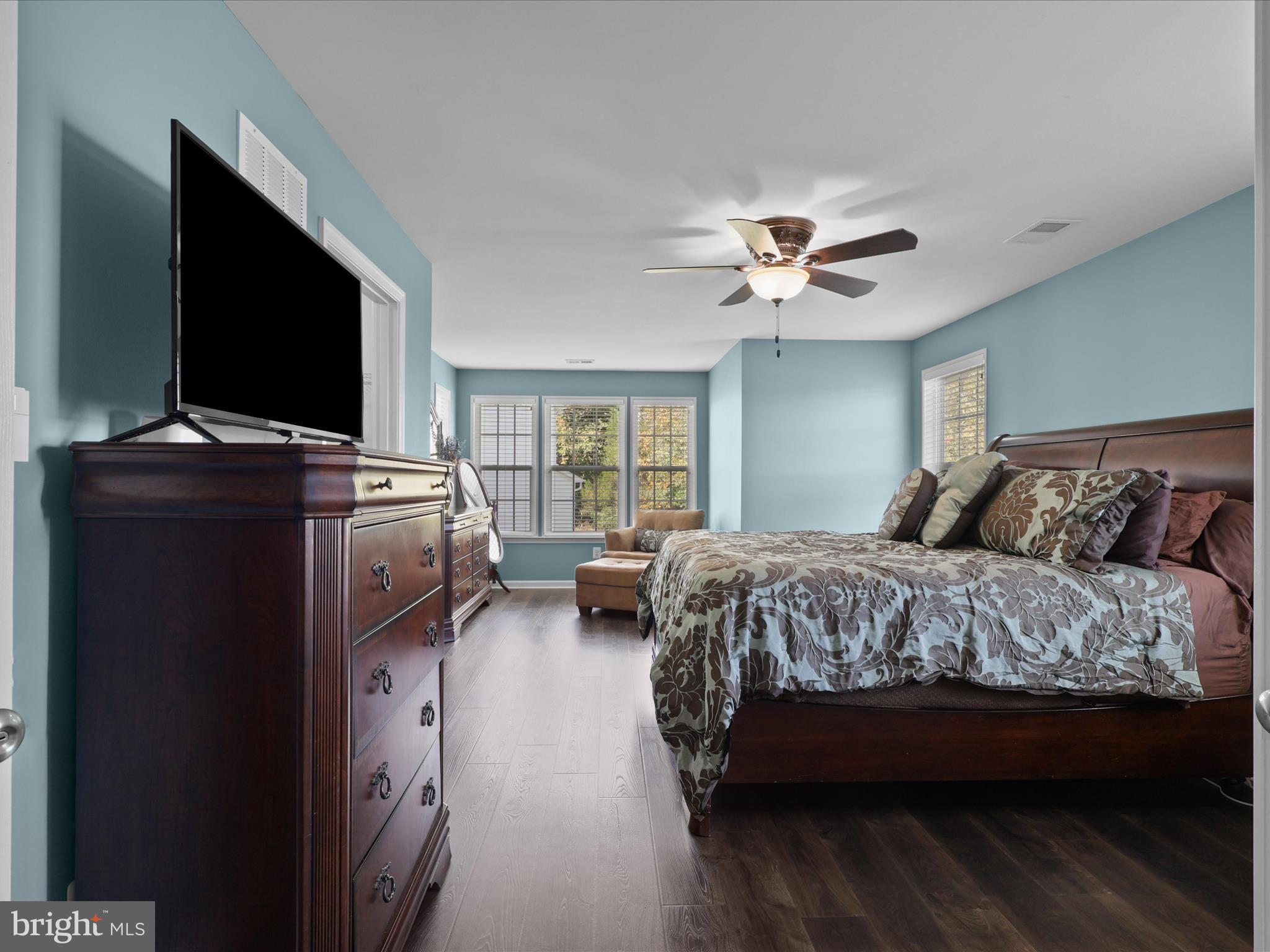 LINTON CREST - Residential