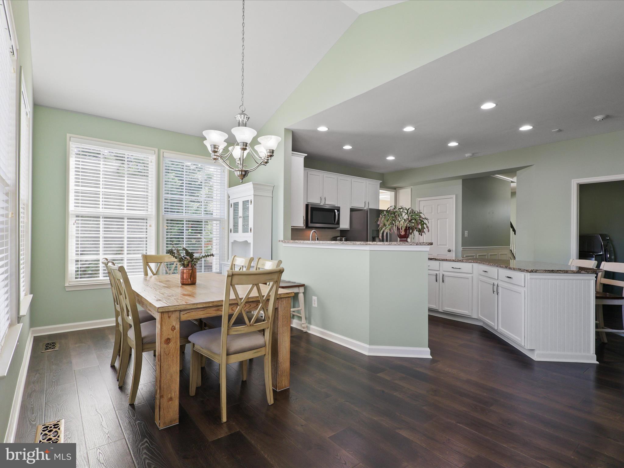 LINTON CREST - Residential