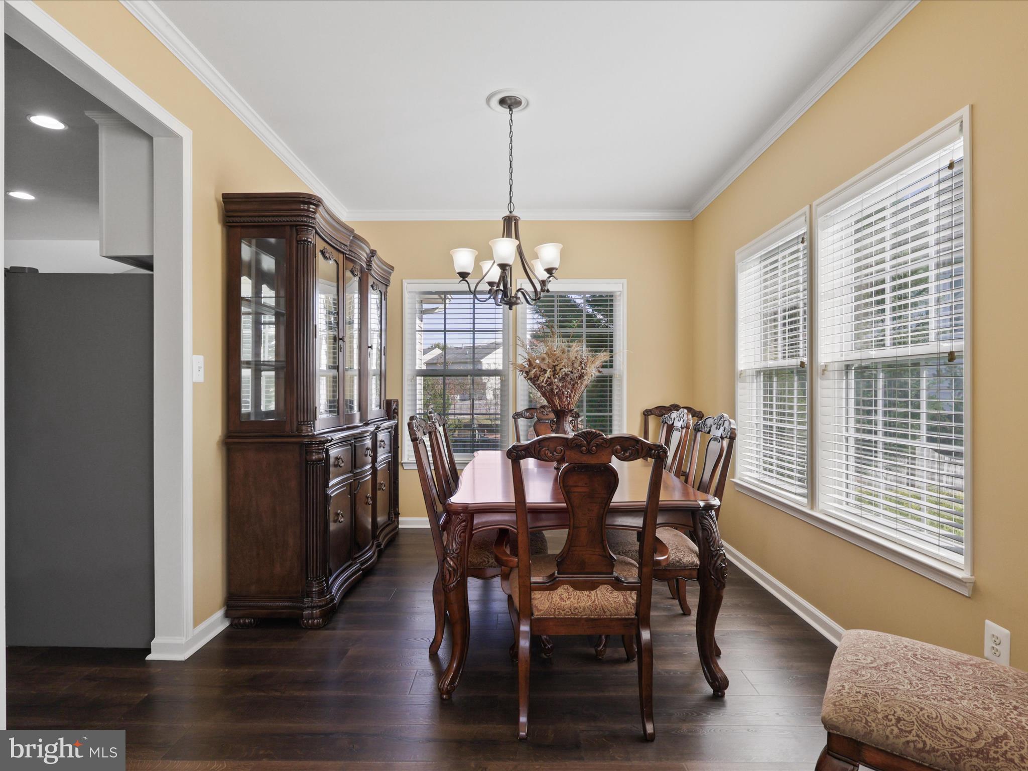 LINTON CREST - Residential