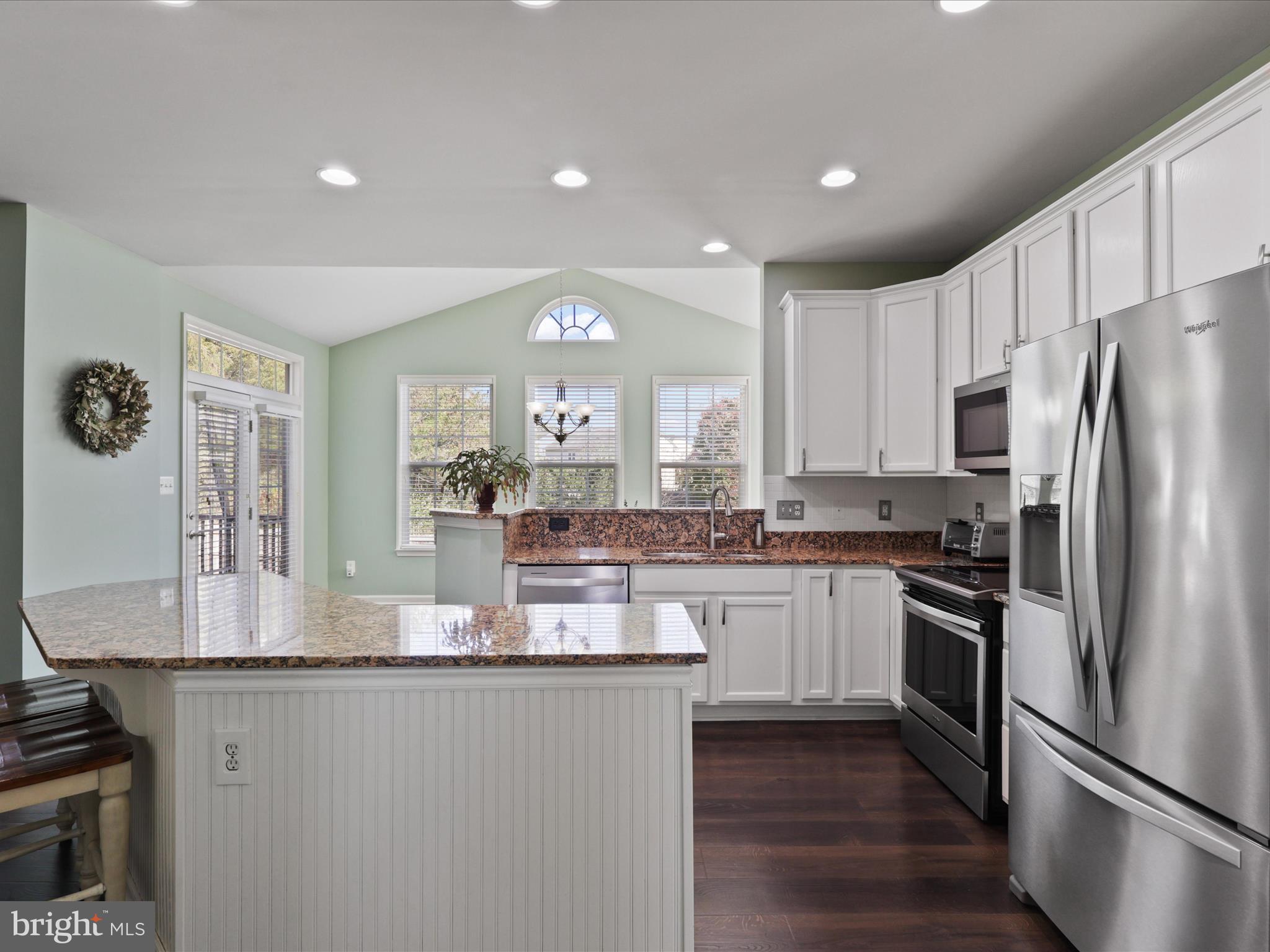 LINTON CREST - Residential