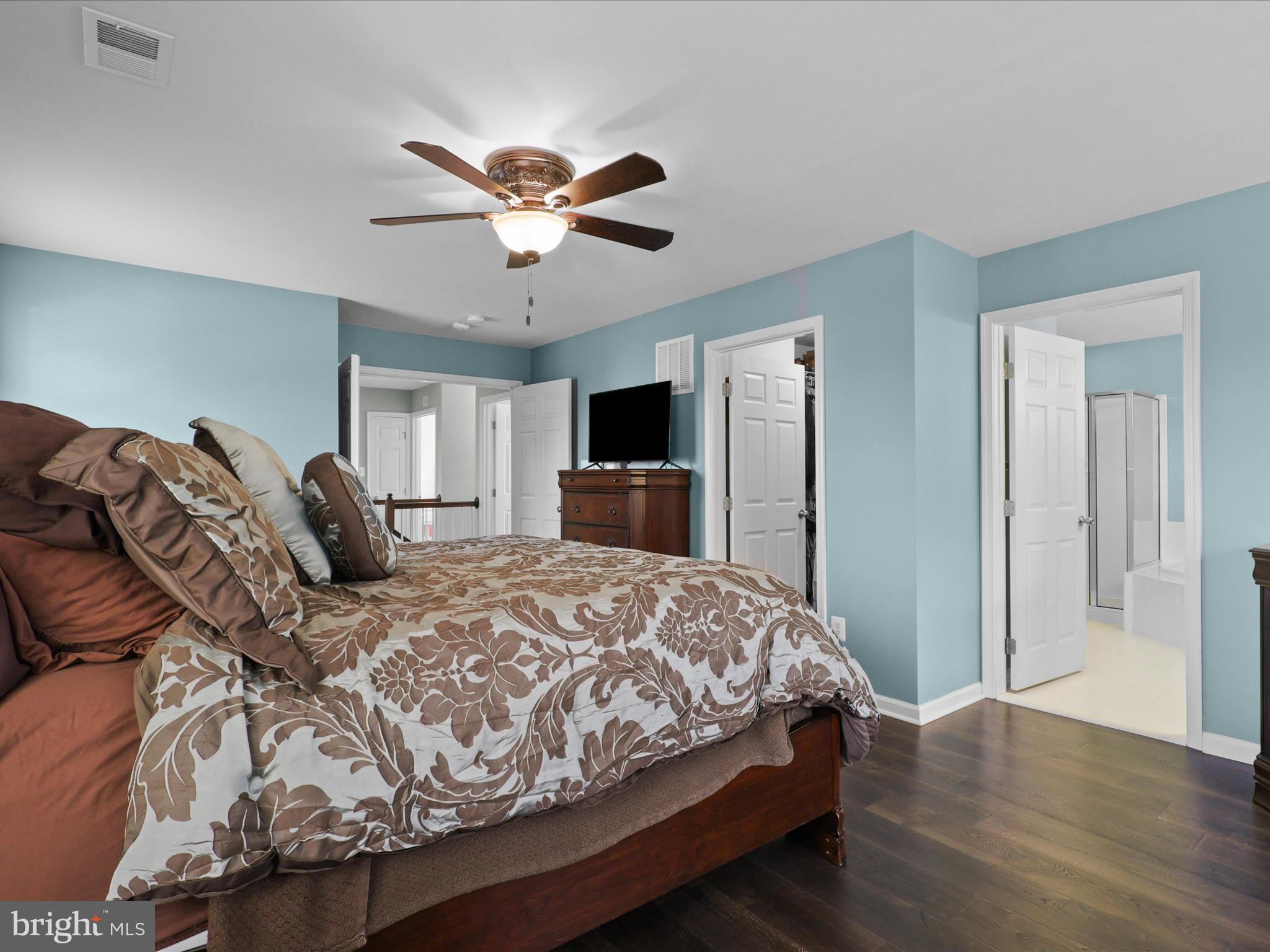 LINTON CREST - Residential