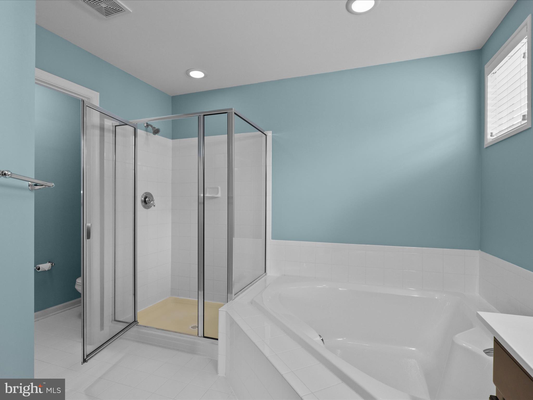 LINTON CREST - Residential