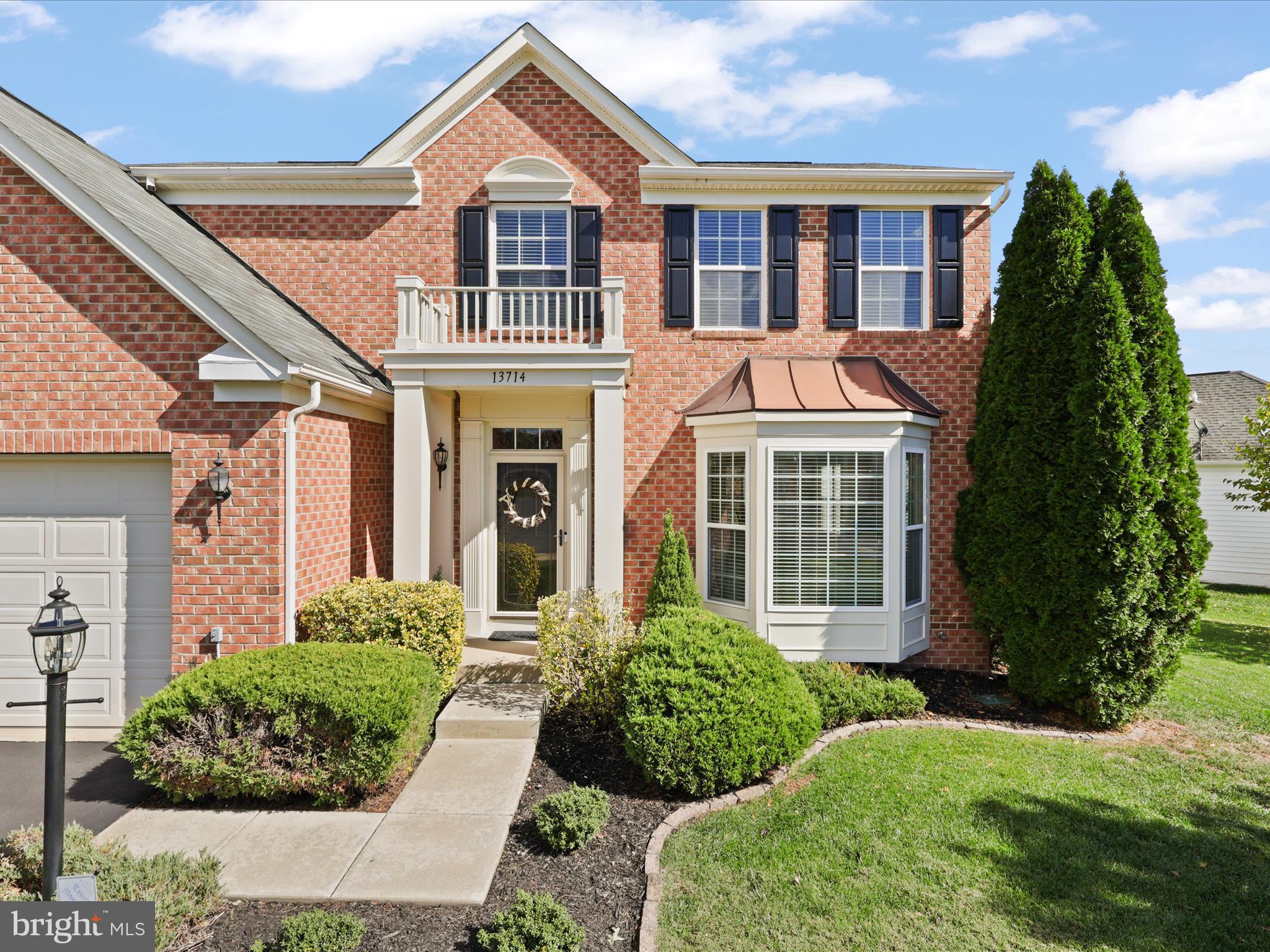 LINTON CREST - Residential