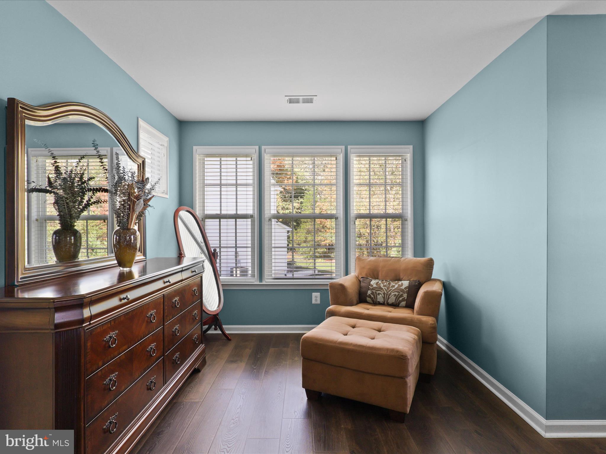 LINTON CREST - Residential