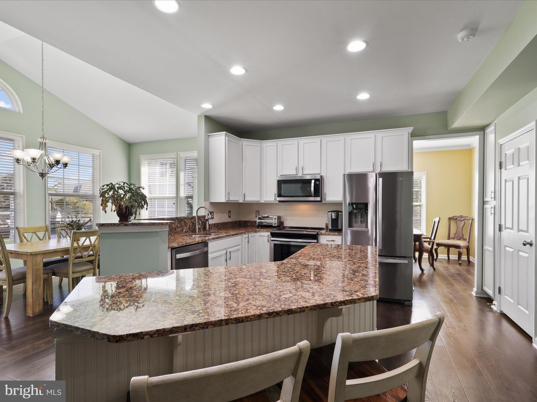 LINTON CREST - Residential