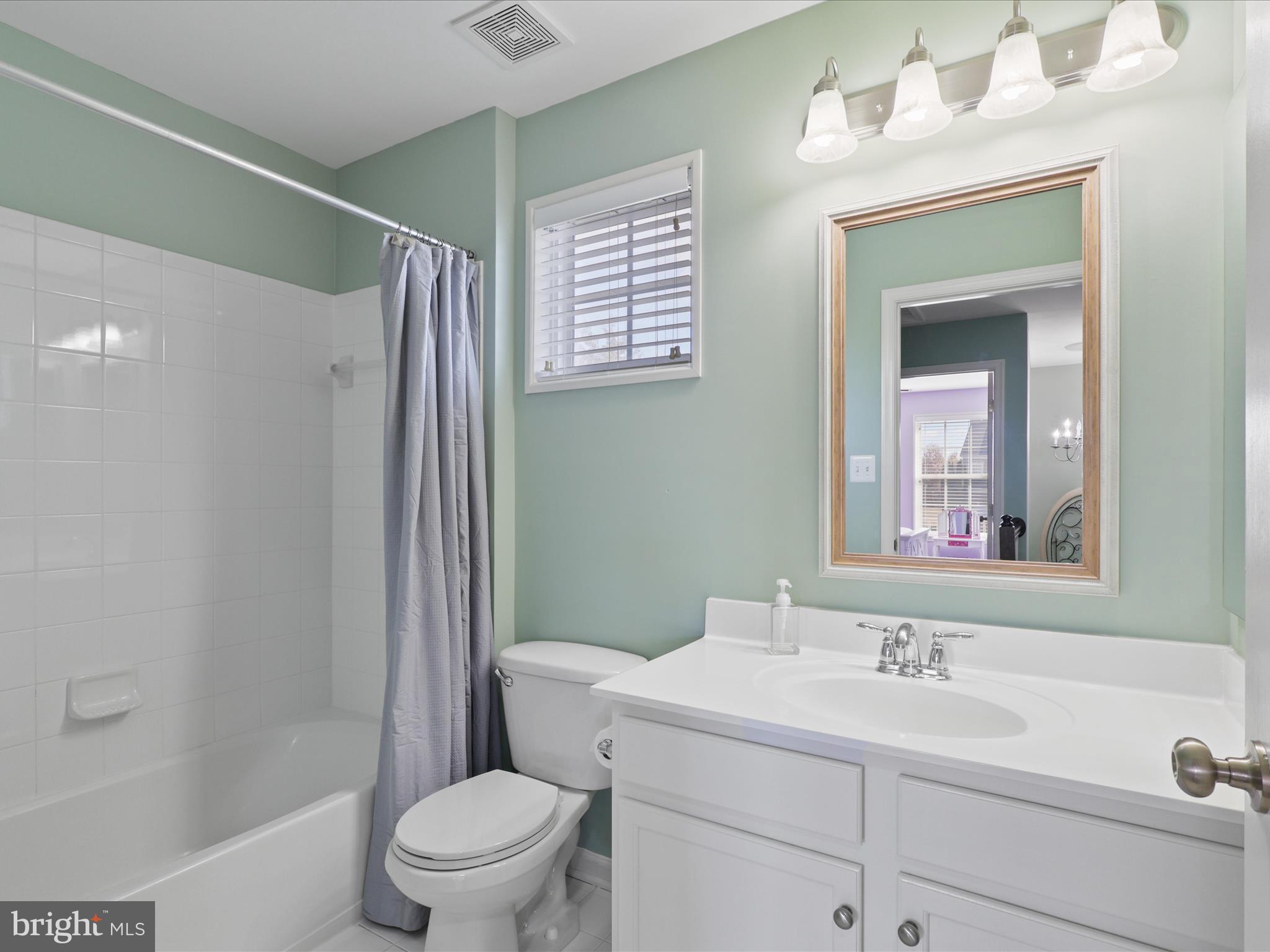 LINTON CREST - Residential