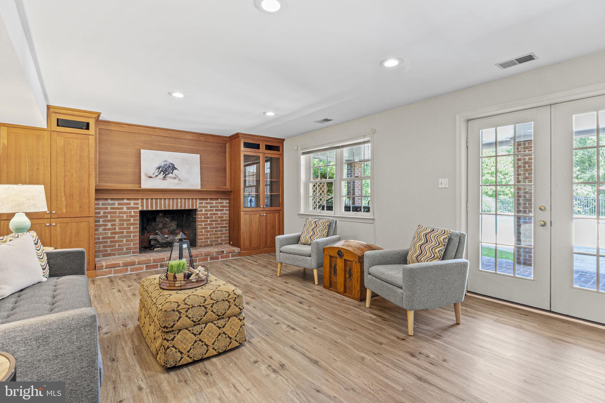 BONDBROOK - Residential