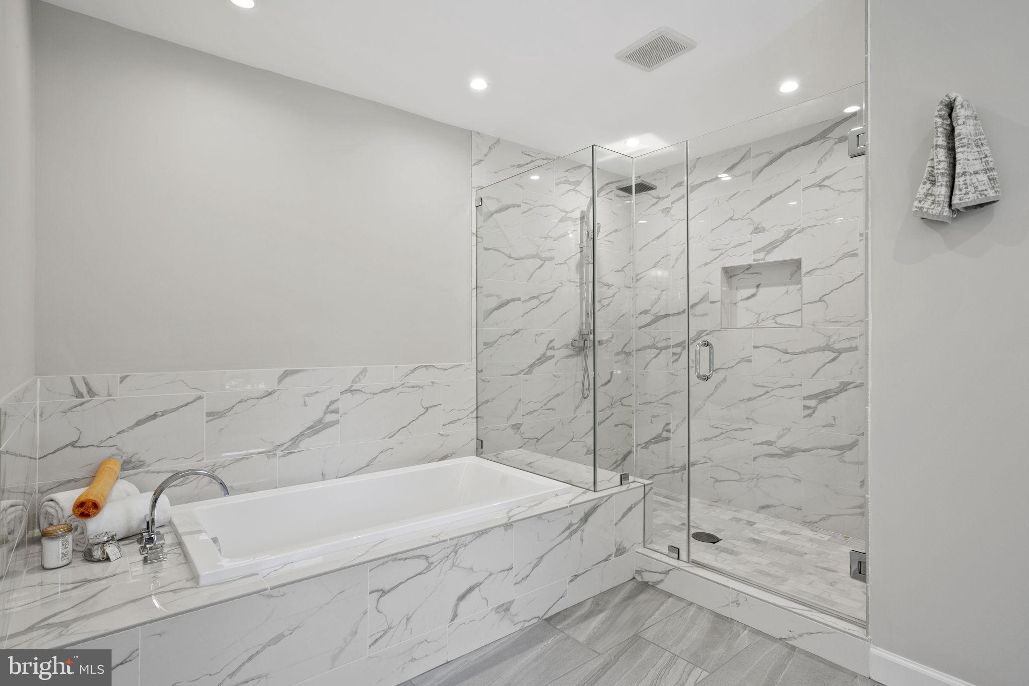 BONDBROOK - Residential